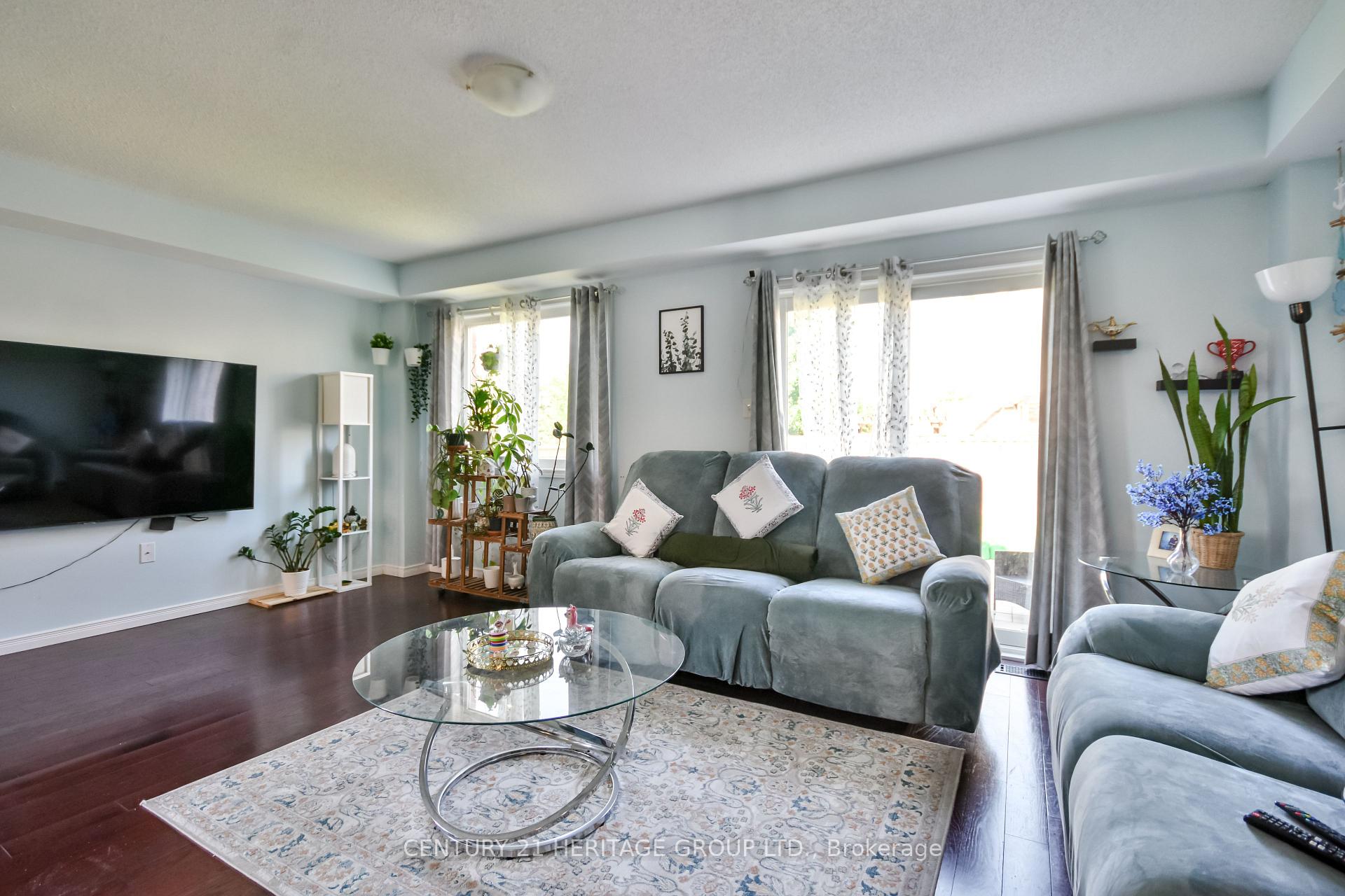 Photo 12 of 2080 Gibson Street, Innisfil, Alcona — HOMEH