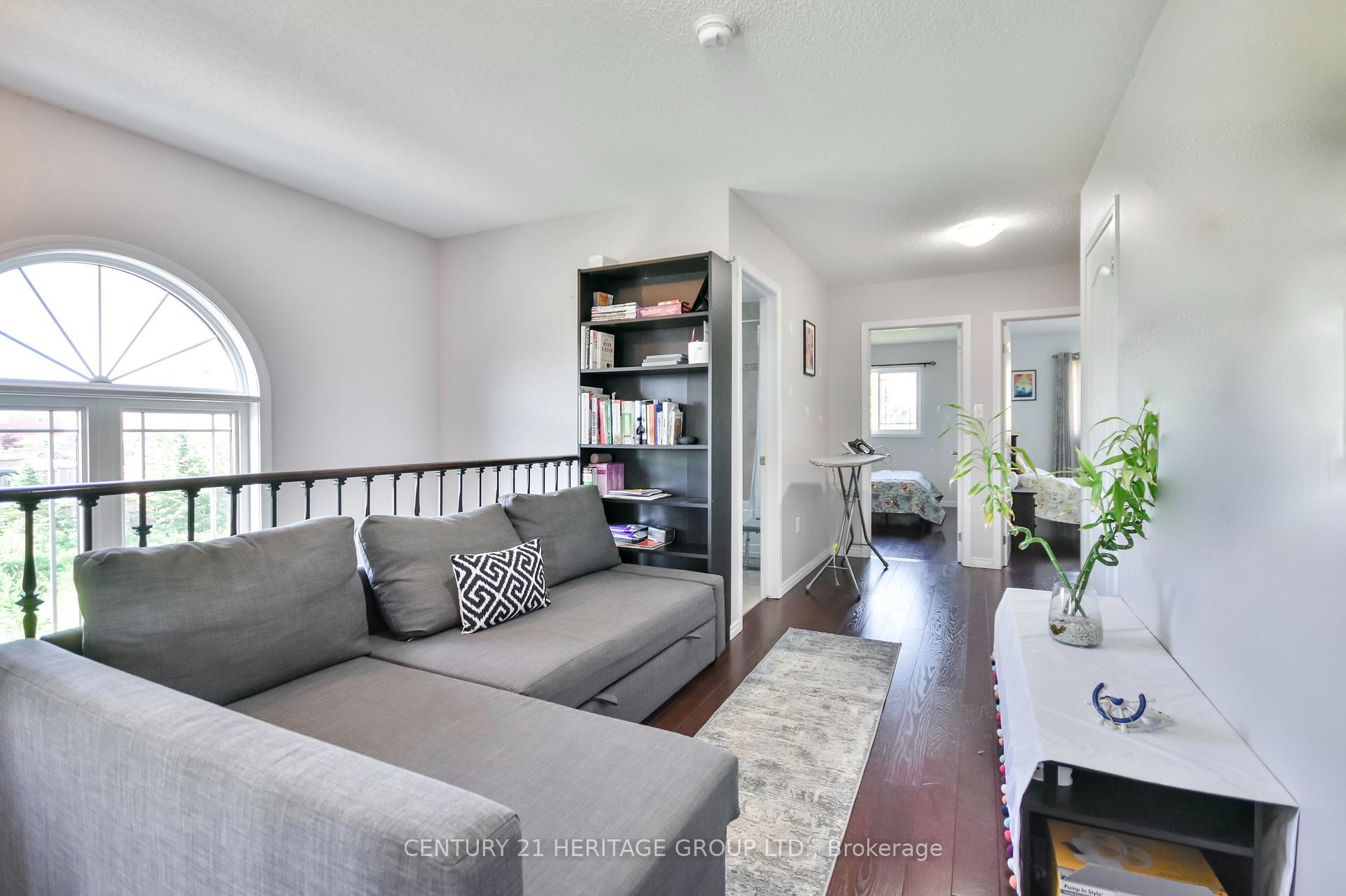 Photo 16 of 2080 Gibson Street, Innisfil, Alcona — HOMEH