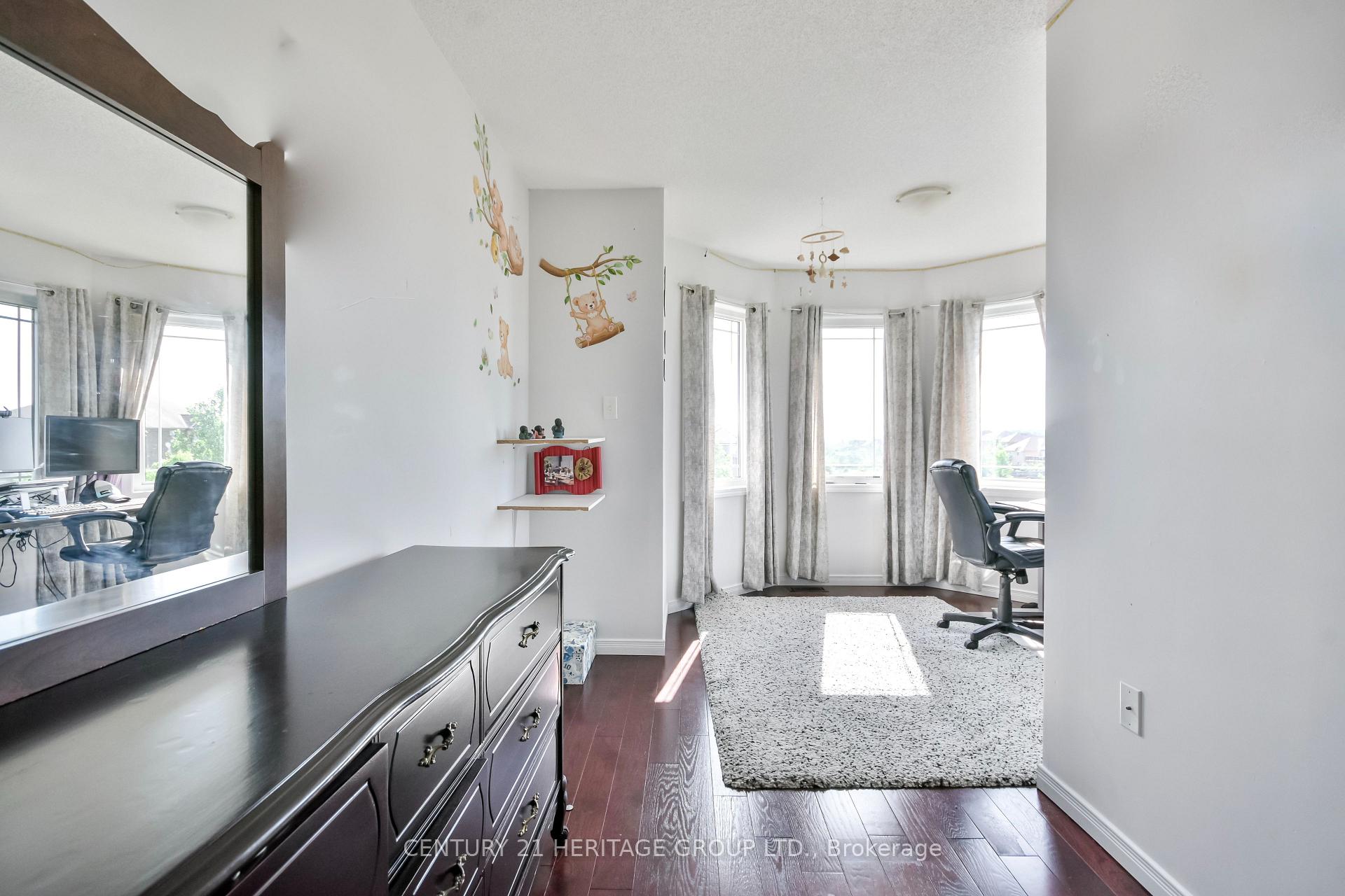 Photo 17 of 2080 Gibson Street, Innisfil, Alcona — HOMEH