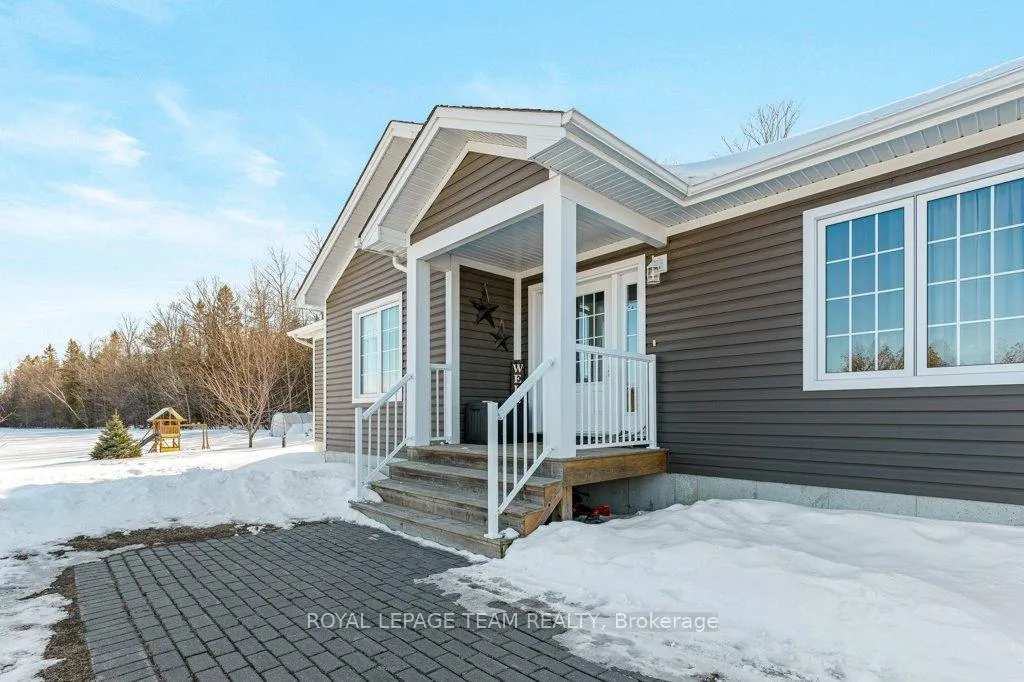 Photo 4 of 8094 County Road 44, Edwardsburgh/Cardinal, Edwardsburgh/Cardinal Twp — HOMEH