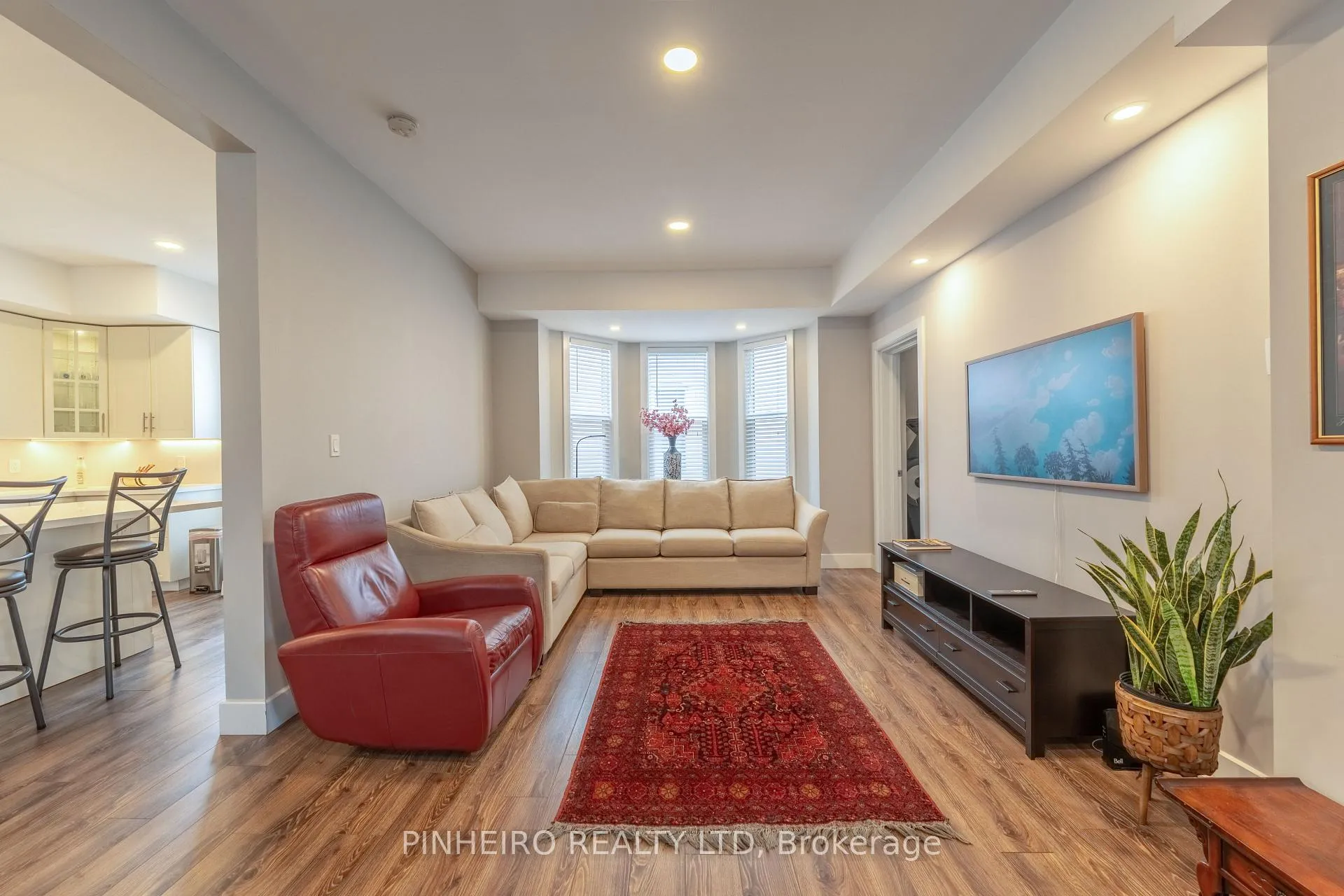 Photo 6 of 87 Elgin Street, St. Thomas — HOMEH