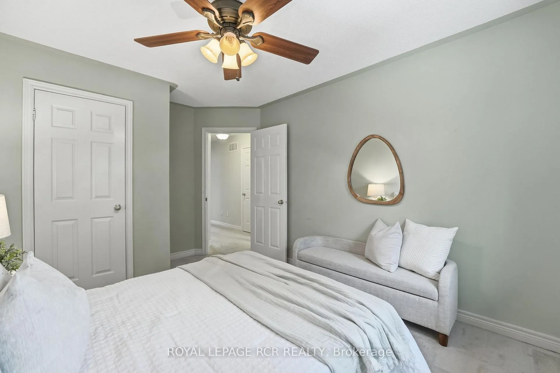 Photo 29 of 122 Downey Circle, Aurora, Bayview Wellington — HOMEH