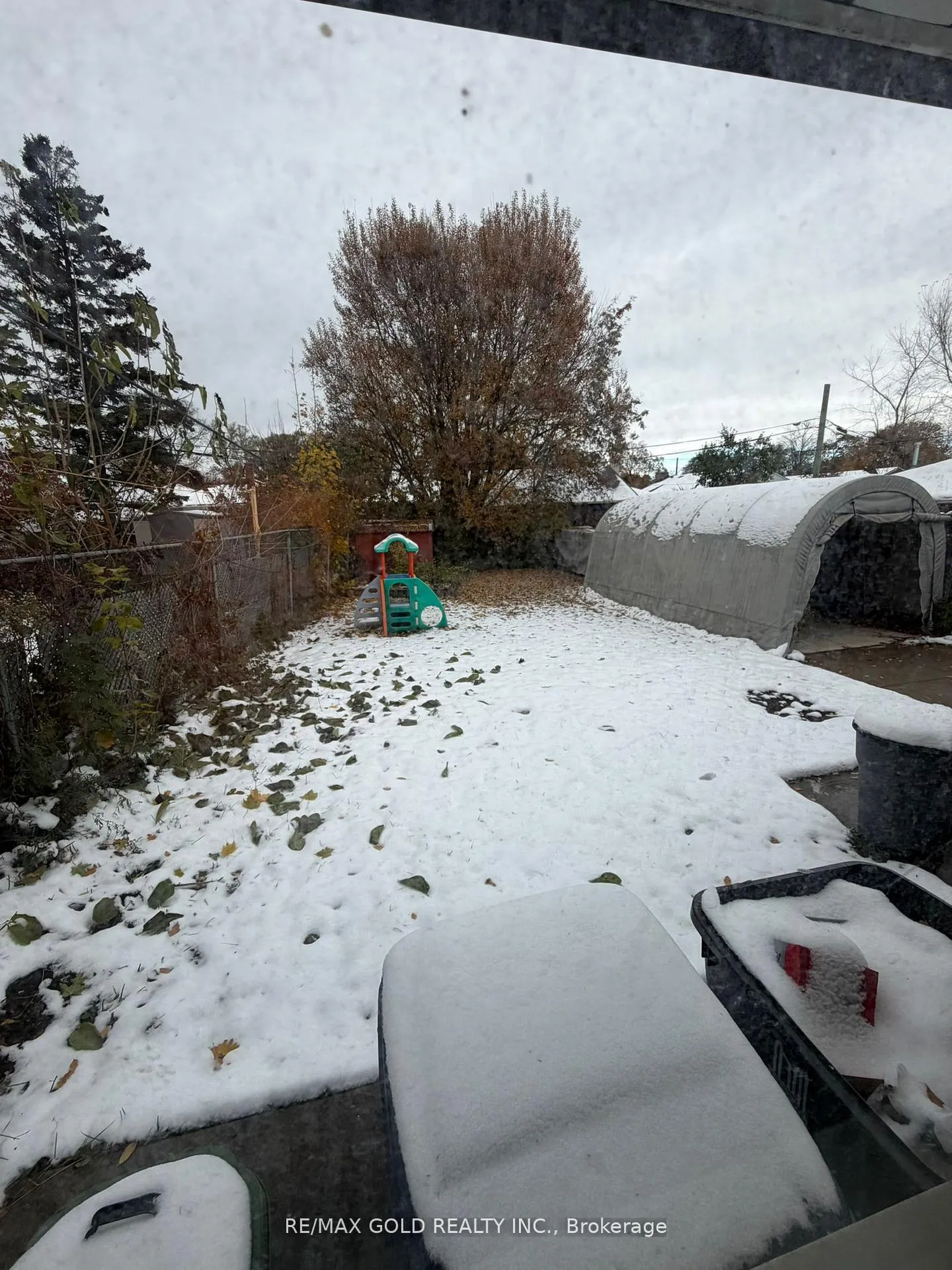 Photo 9 of Unit Upper, 26 Moncrieff Drive, Etobicoke, Rexdale-Kipling — HOMEH