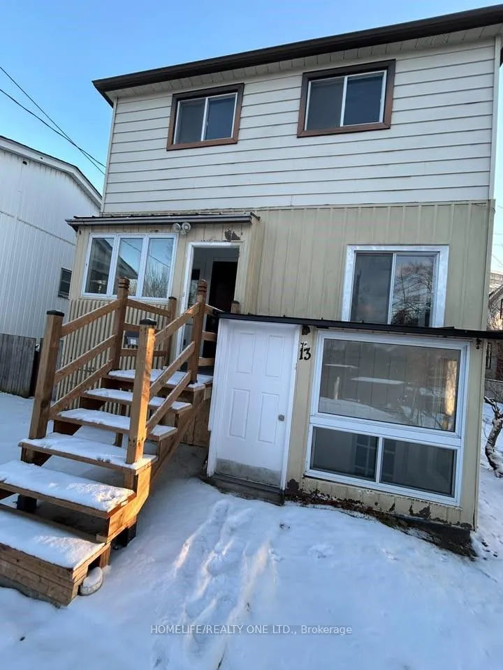 Front of Unit Main & 2nd Flr, 13 East Road