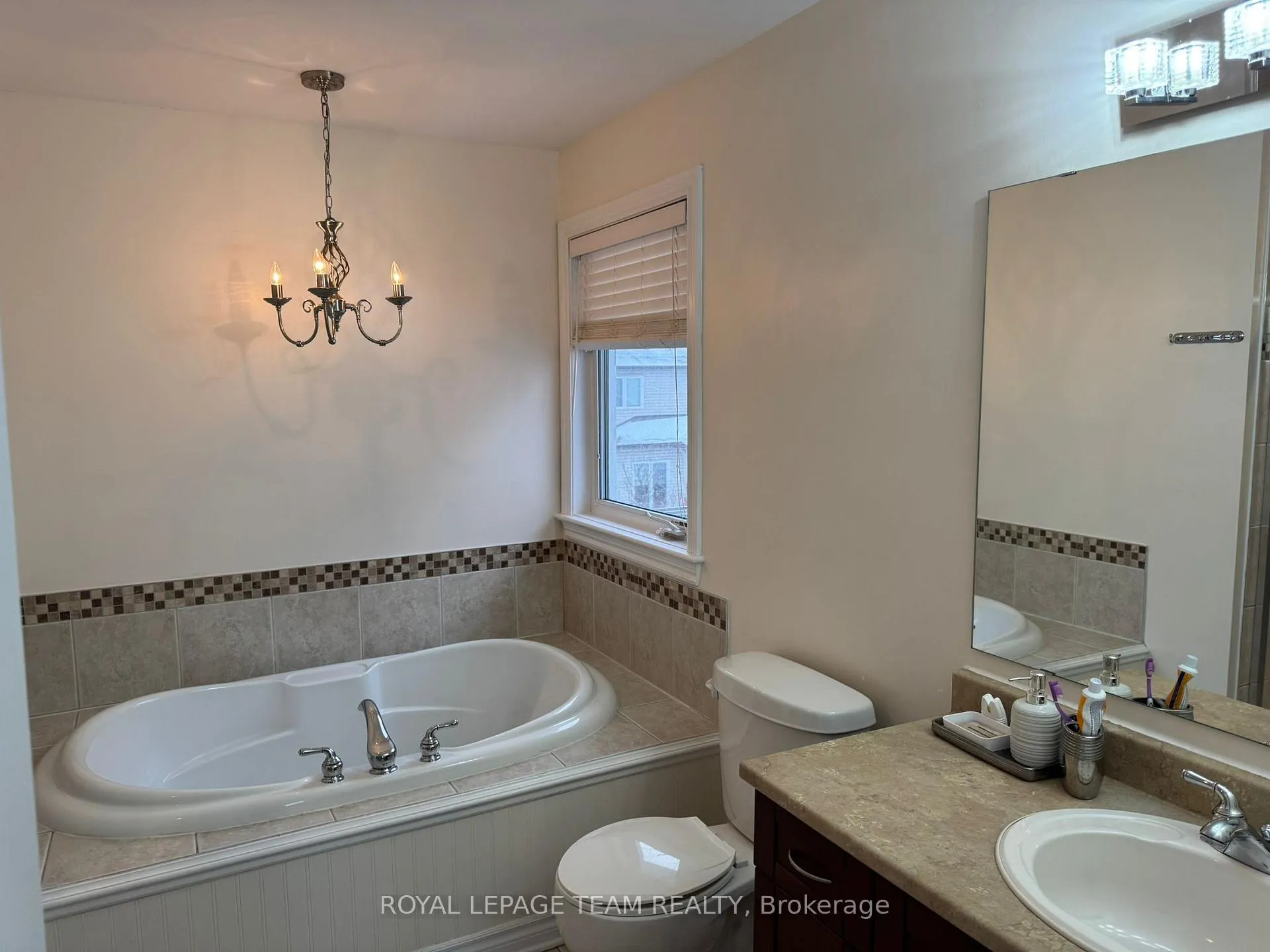 Photo 18 of 62 Black Bear Way, Ottawa, Stittsville (South) — HOMEH