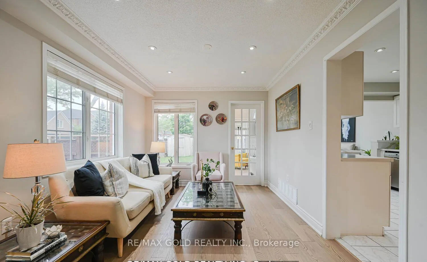 Photo 5 of 44 Ribbon Drive, Brampton, Sandringham-Wellington — HOMEH