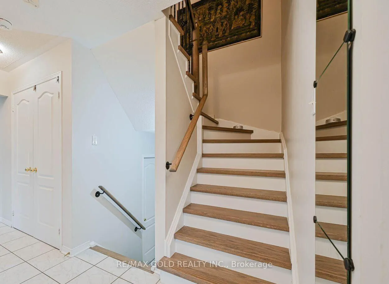 Photo 17 of 44 Ribbon Drive, Brampton, Sandringham-Wellington — HOMEH