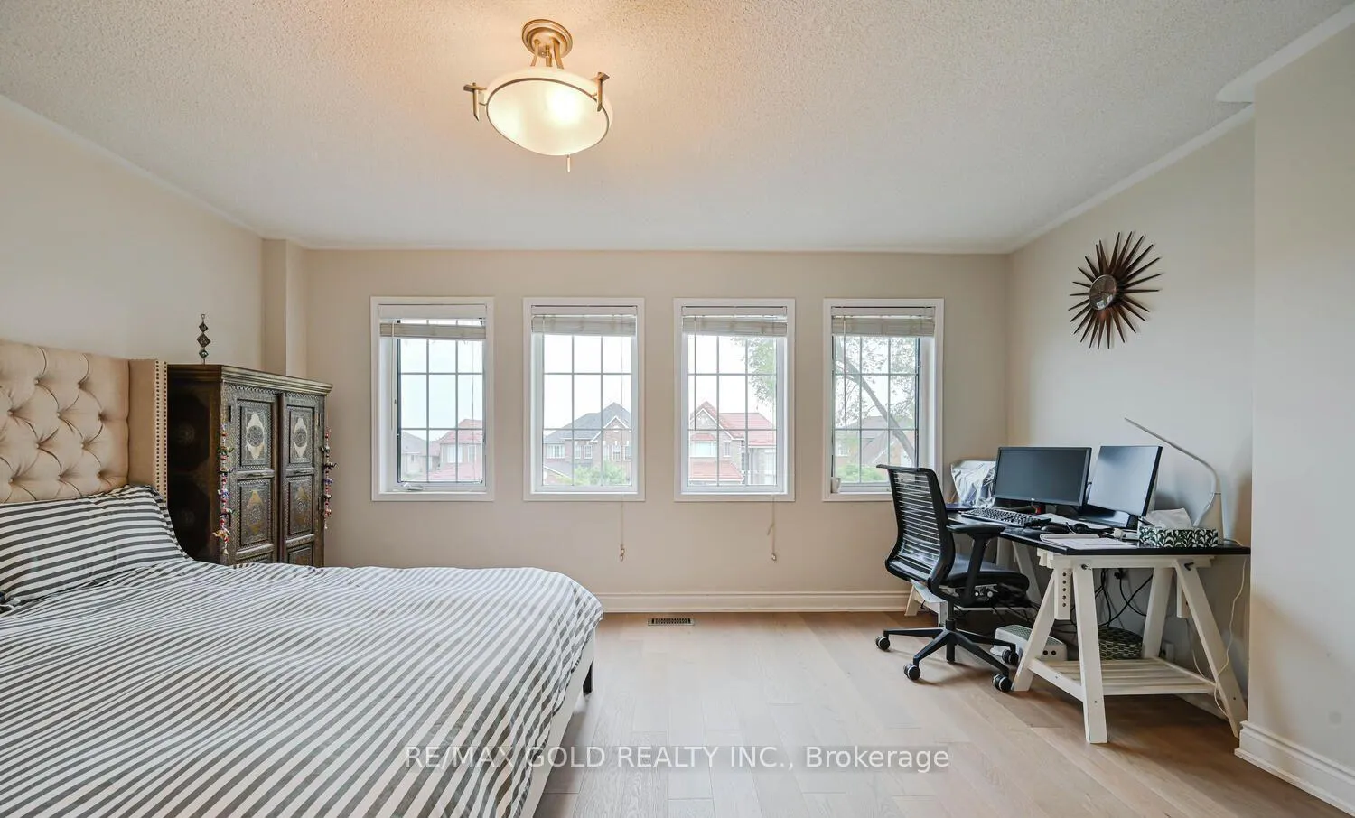 Photo 20 of 44 Ribbon Drive, Brampton, Sandringham-Wellington — HOMEH