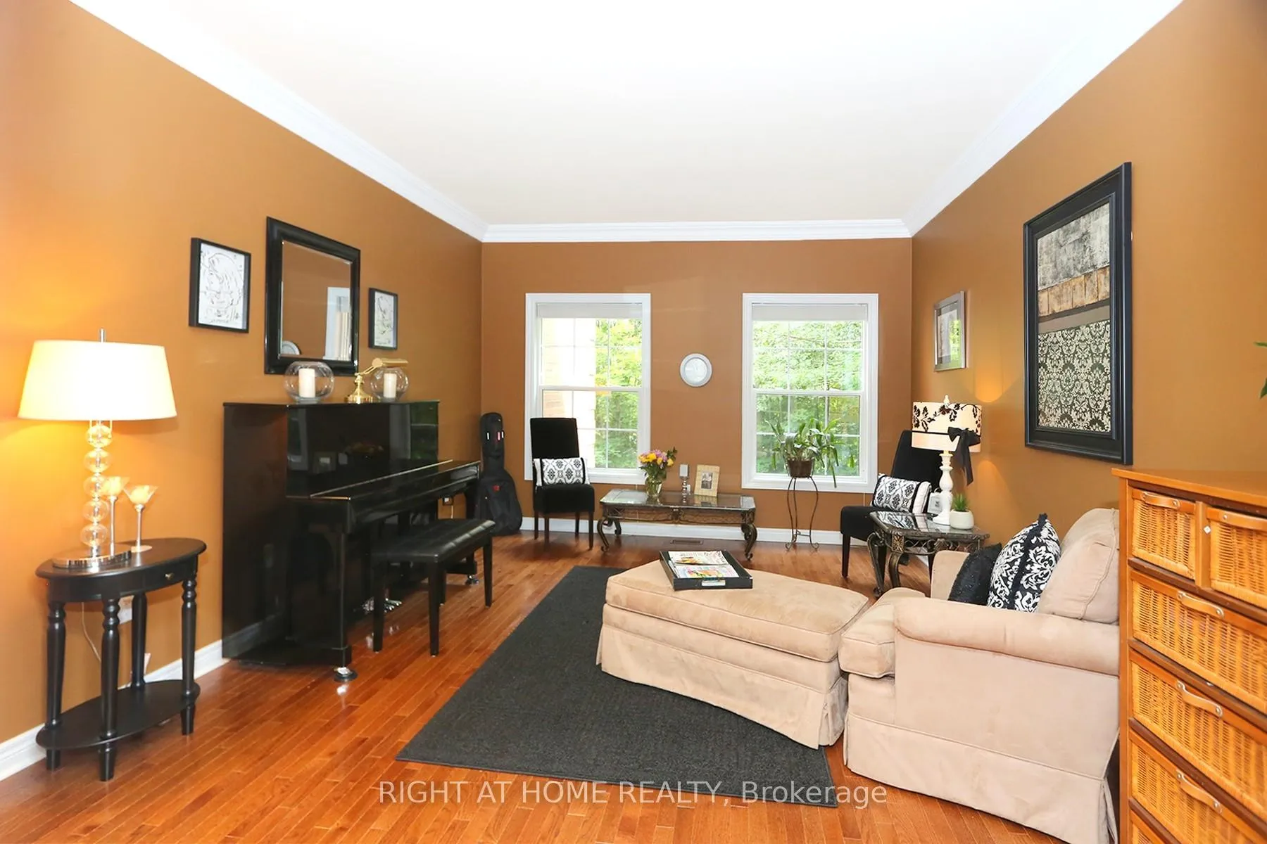 Photo 13 of 2 Oakview Place, Uxbridge, Rural Uxbridge — HOMEH