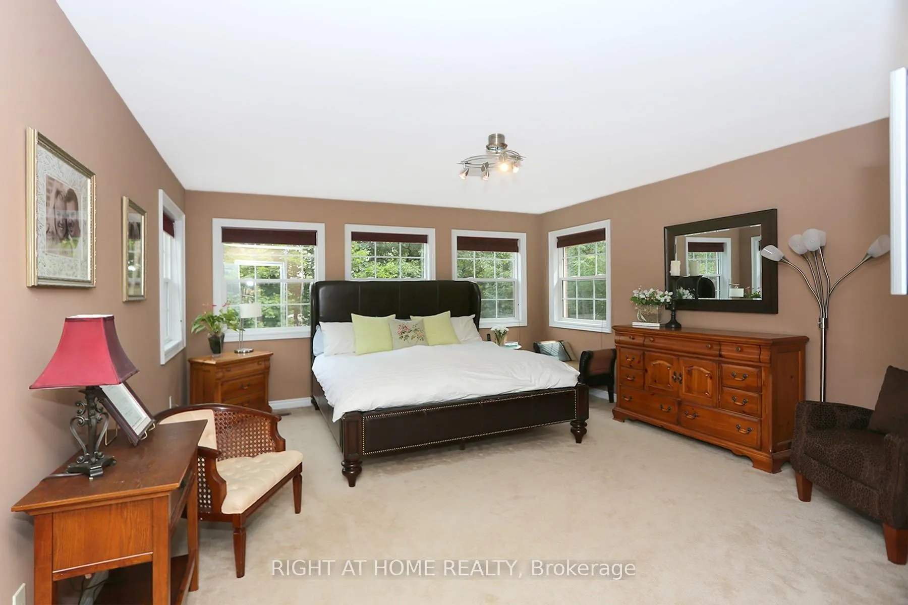 Photo 18 of 2 Oakview Place, Uxbridge, Rural Uxbridge — HOMEH