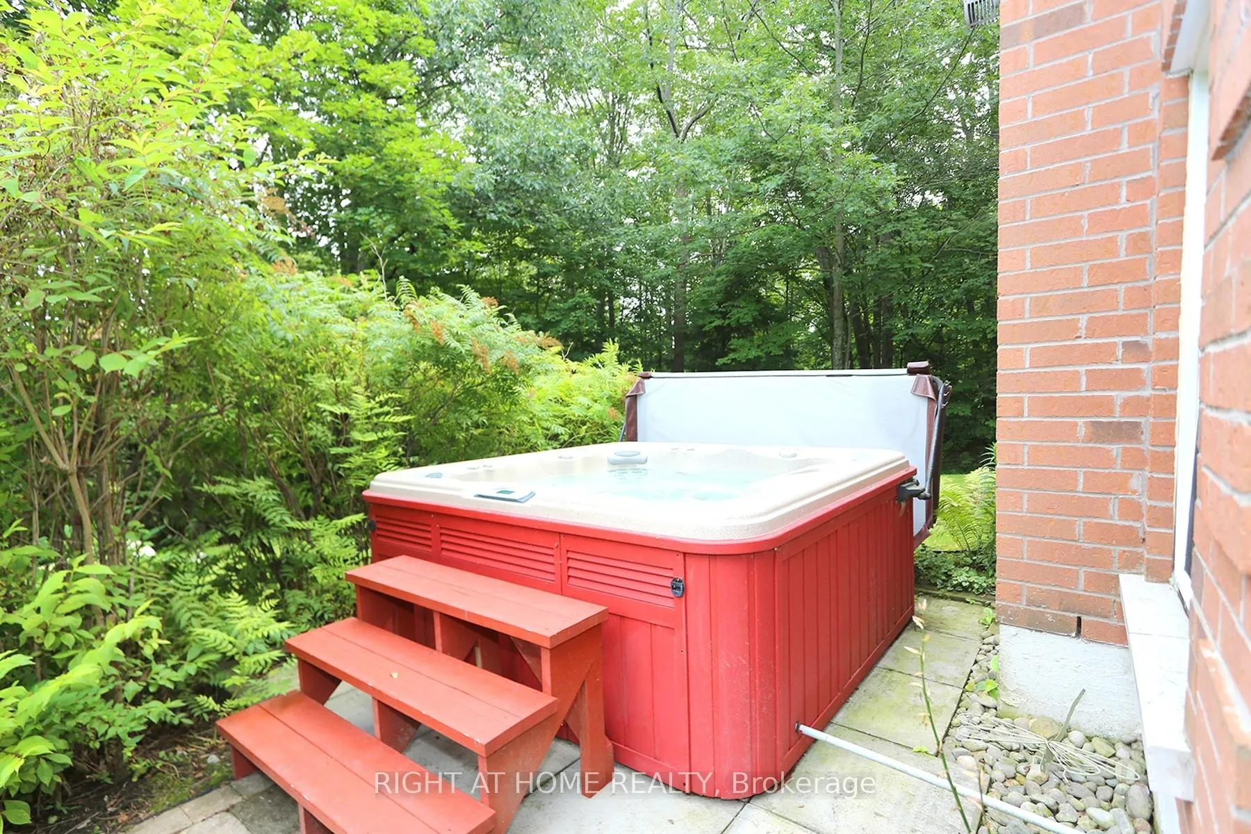 Photo 35 of 2 Oakview Place, Uxbridge, Rural Uxbridge — HOMEH