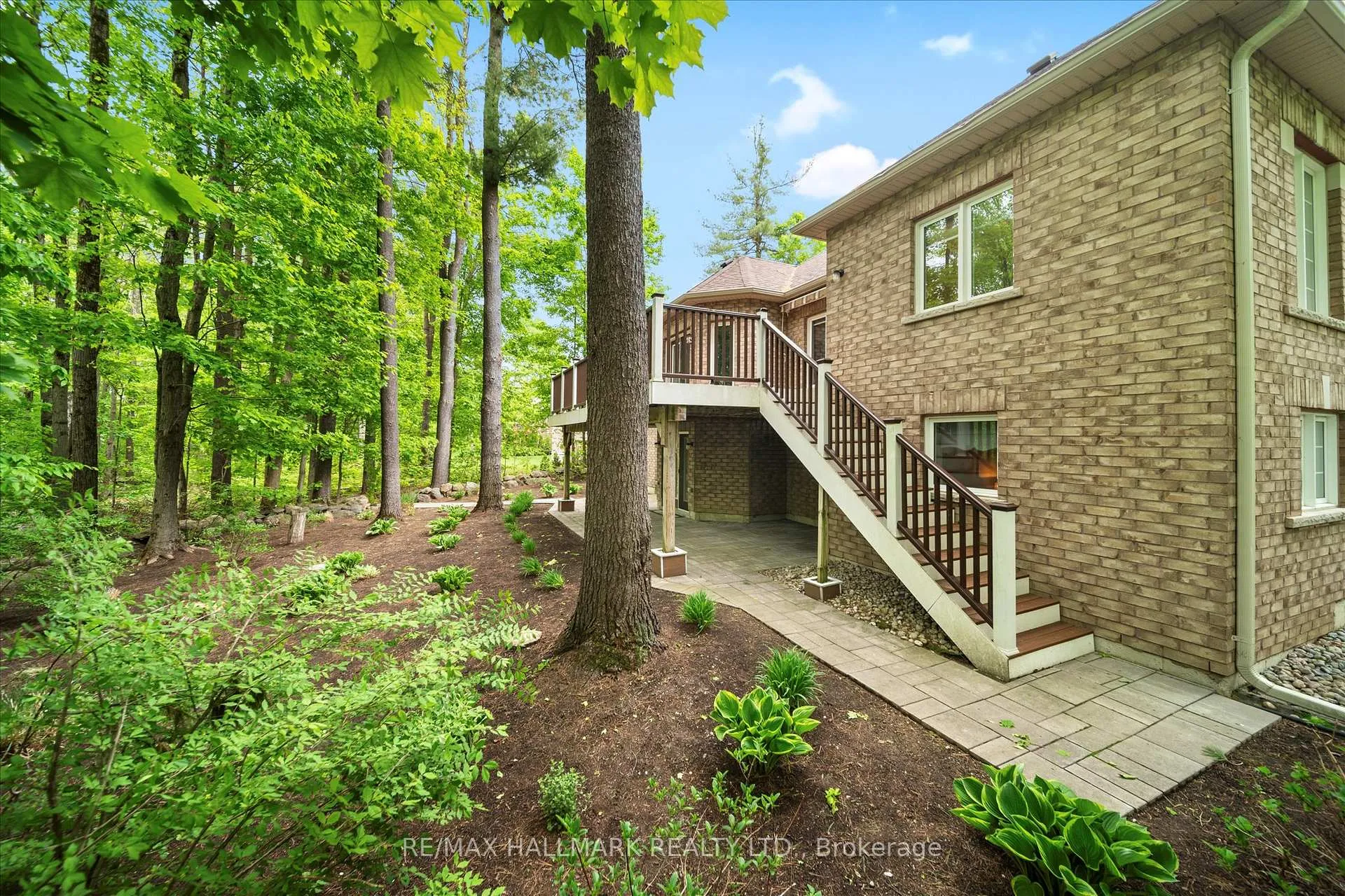 Photo 5 of 24 Diamond Valley Drive, Oro-Medonte, Sugarbush — HOMEH