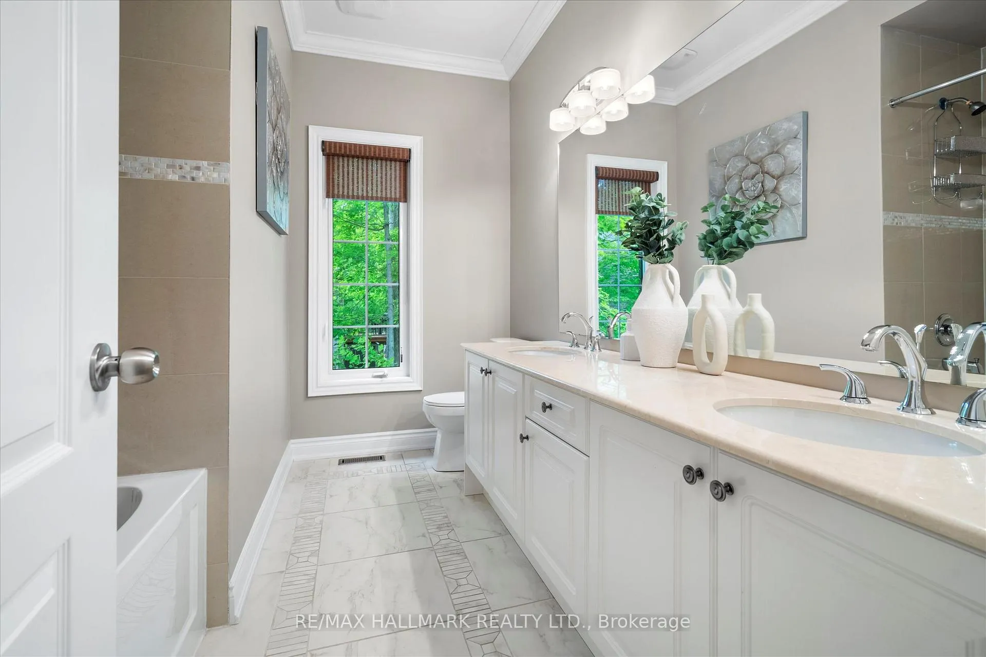 Photo 38 of 24 Diamond Valley Drive, Oro-Medonte, Sugarbush — HOMEH