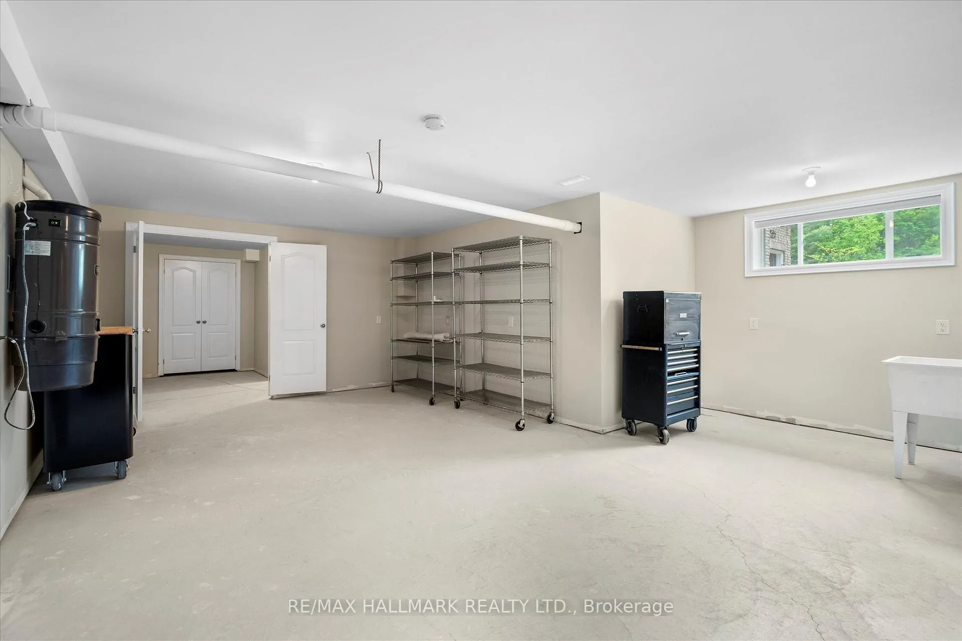 Photo 45 of 24 Diamond Valley Drive, Oro-Medonte, Sugarbush — HOMEH
