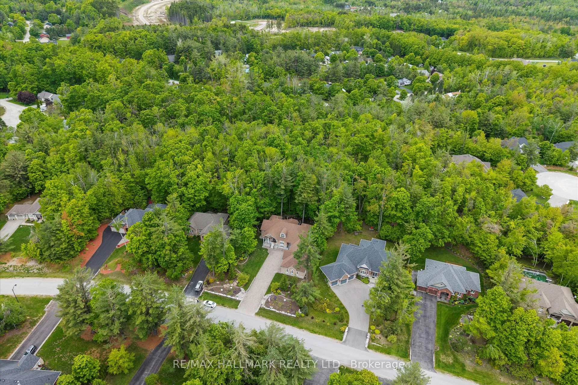 Photo 50 of 24 Diamond Valley Drive, Oro-Medonte, Sugarbush — HOMEH