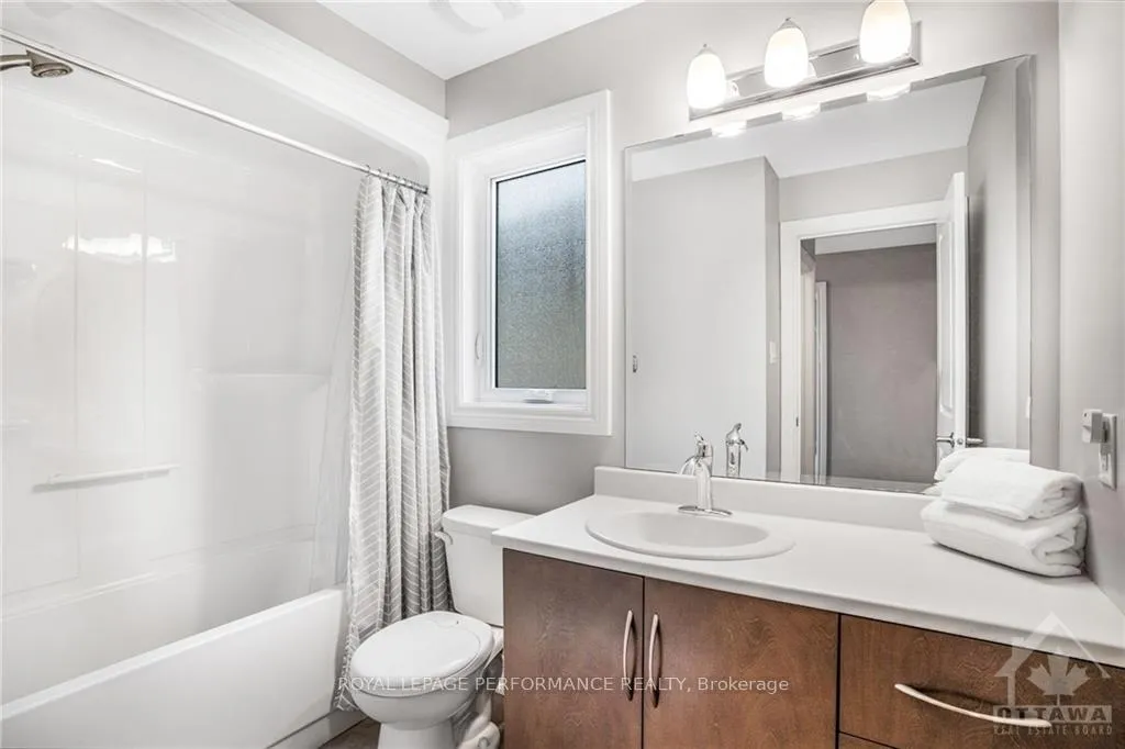 Photo 21 of 501 Fernside Street, Ottawa, Leitrim — HOMEH