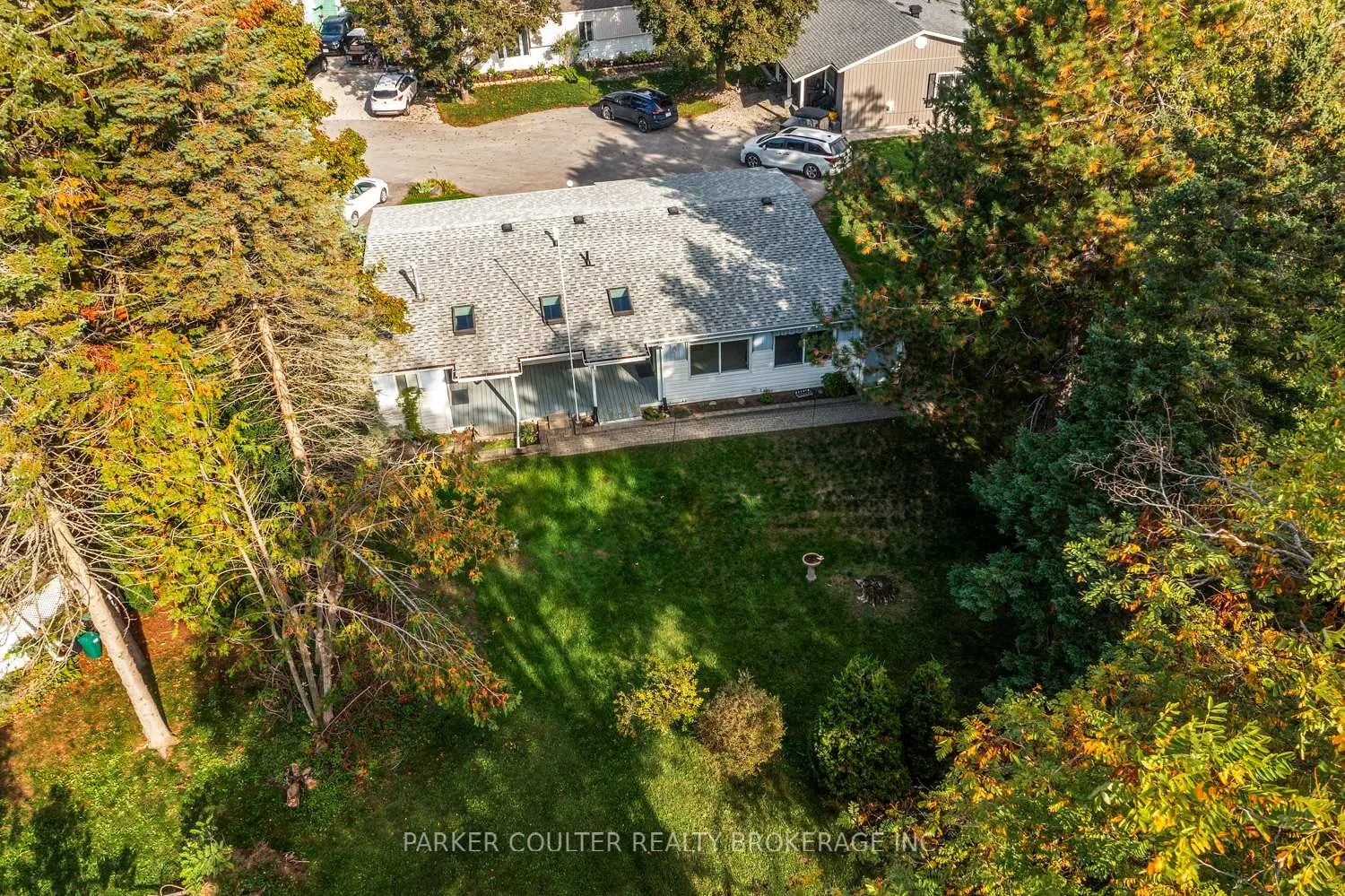 Photo 30 of 7 Sunset Cove, Innisfil, Rural Innisfil — HOMEH