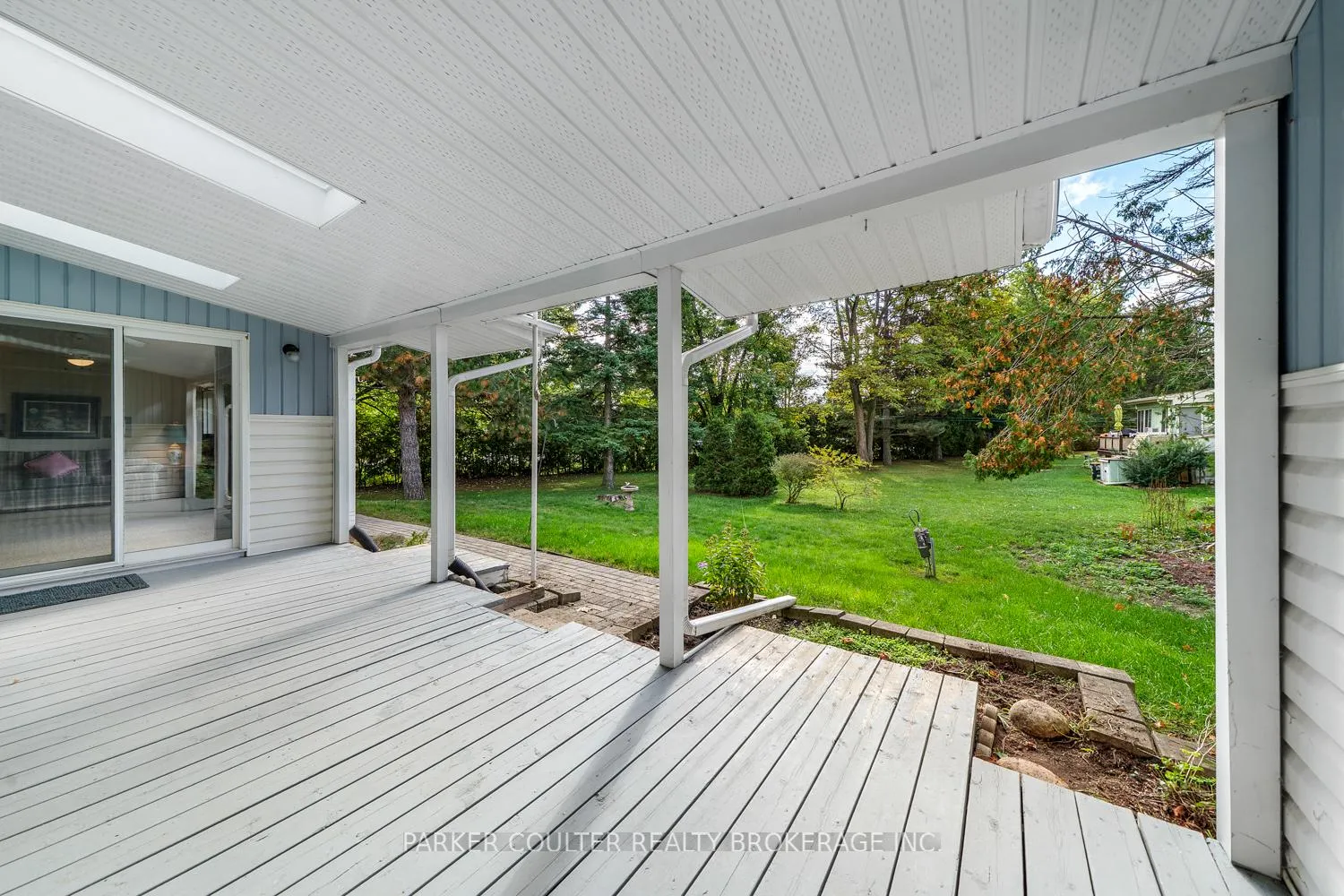 Photo 34 of 7 Sunset Cove, Innisfil, Rural Innisfil — HOMEH