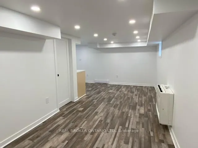 Photo 4 of Unit B, 137 Madison Avenue, Kitchener — HOMEH