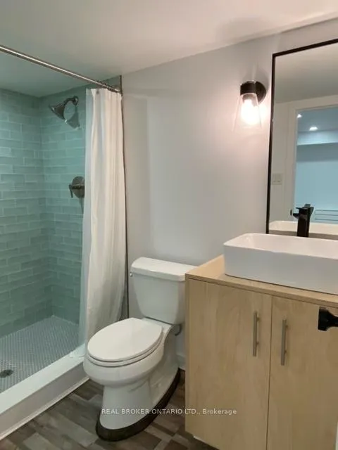 Photo 5 of Unit B, 137 Madison Avenue, Kitchener — HOMEH