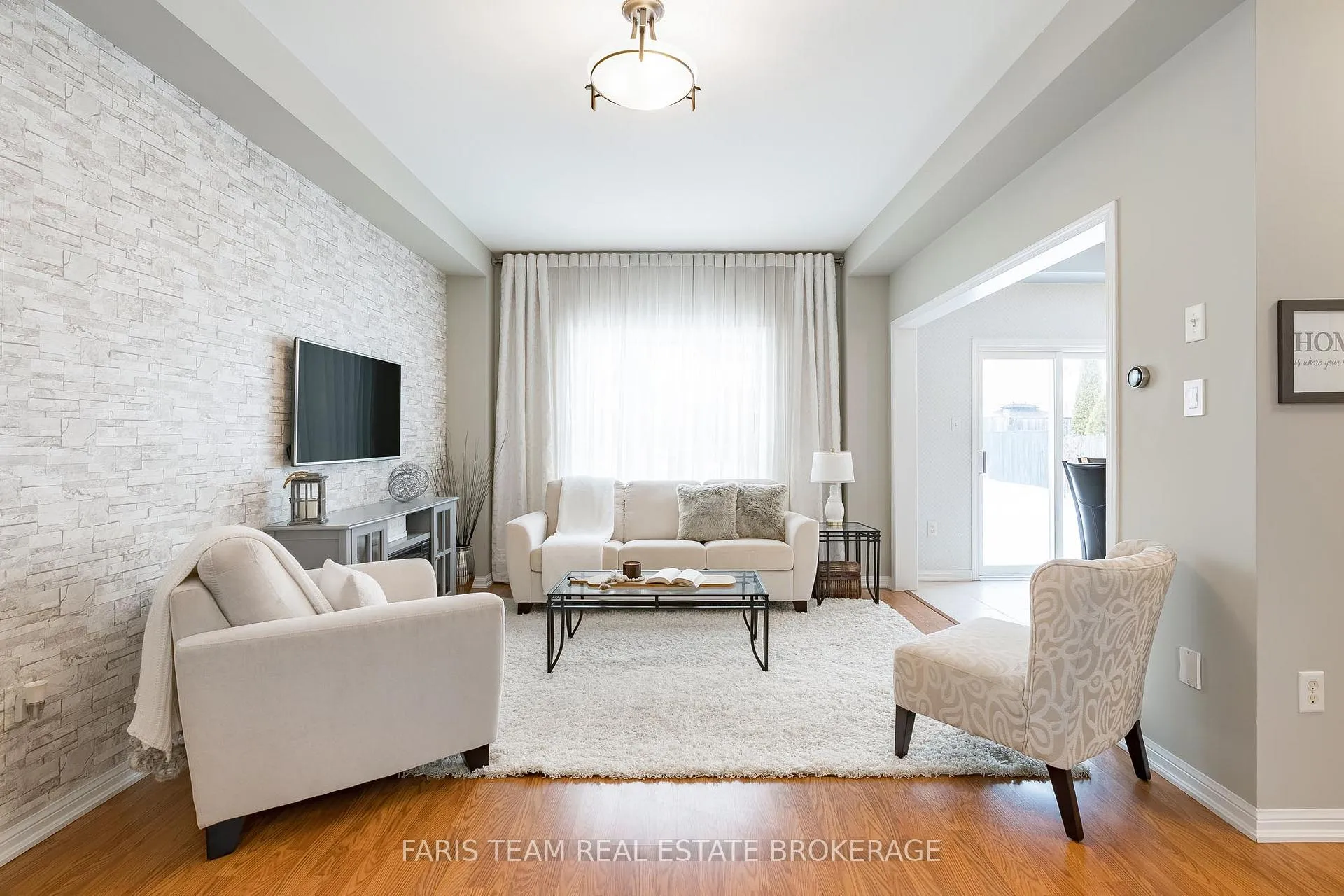 Photo 14 of 36 Connaught Lane, Barrie, Innis-Shore — HOMEH