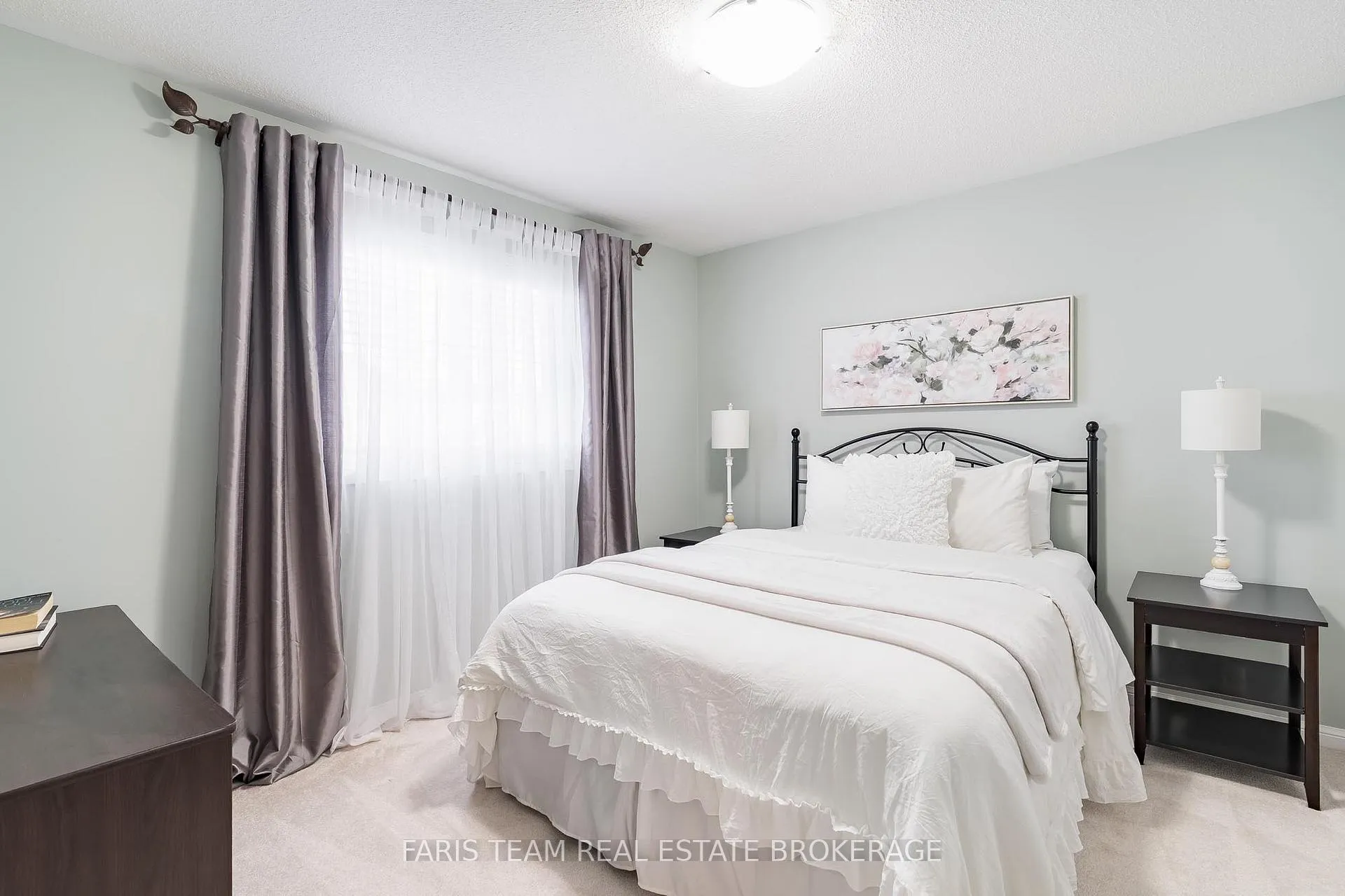 Photo 26 of 36 Connaught Lane, Barrie, Innis-Shore — HOMEH