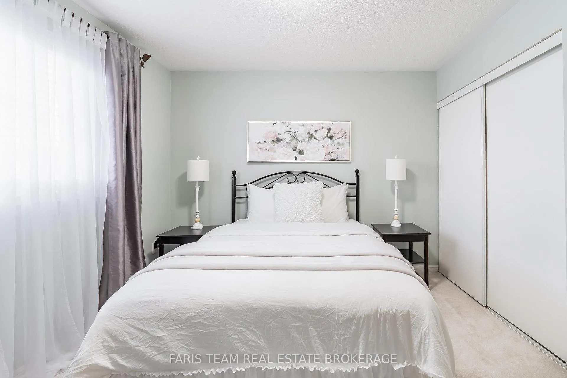 Photo 27 of 36 Connaught Lane, Barrie, Innis-Shore — HOMEH