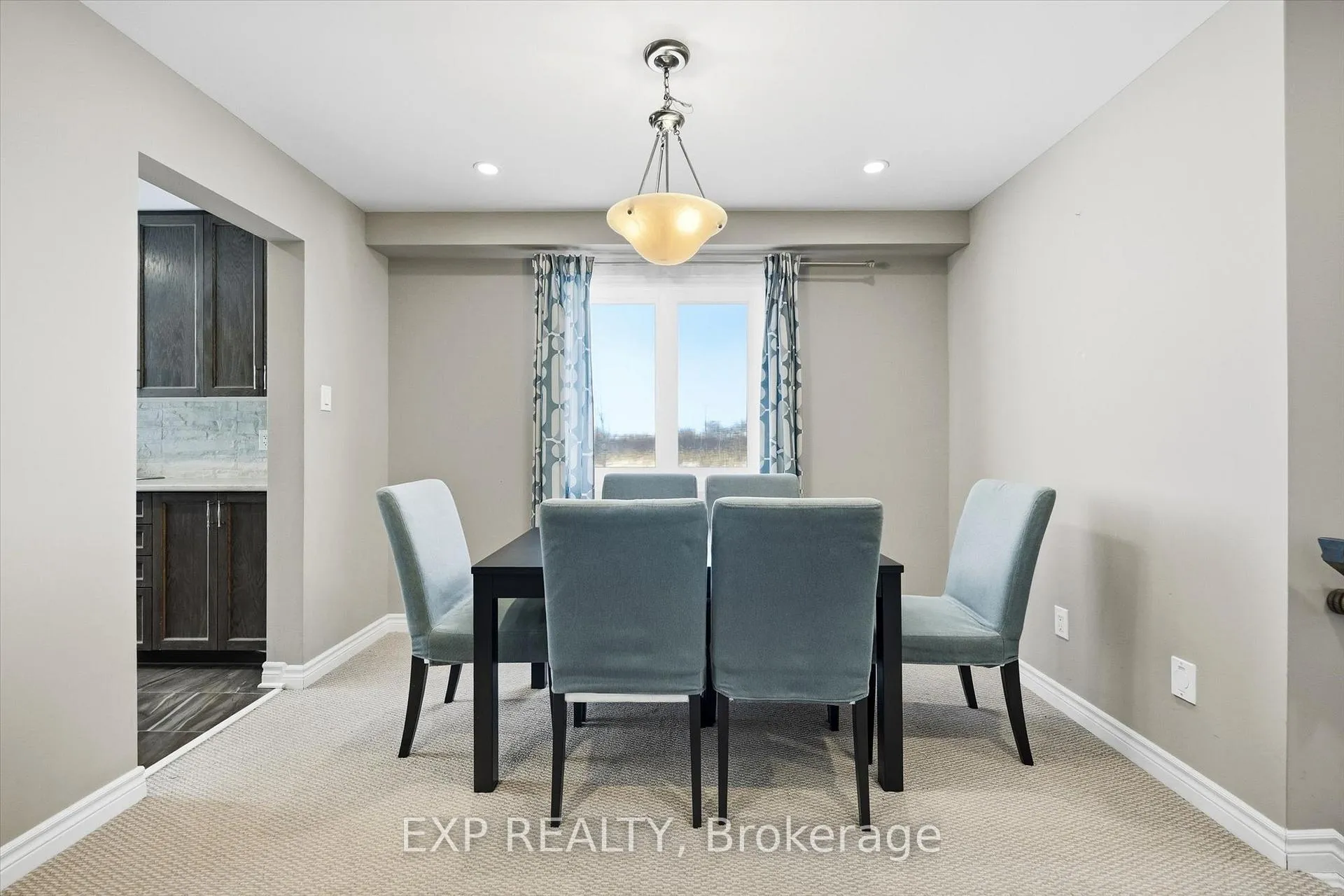 Photo 5 of 647 Petrichor Crescent, Ottawa, Avalon West — HOMEH