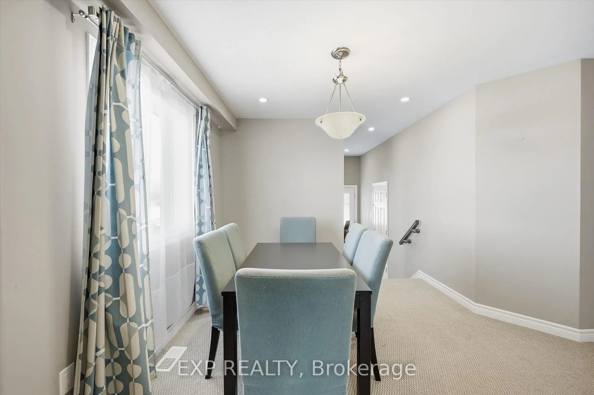 Photo 6 of 647 Petrichor Crescent, Ottawa, Avalon West — HOMEH