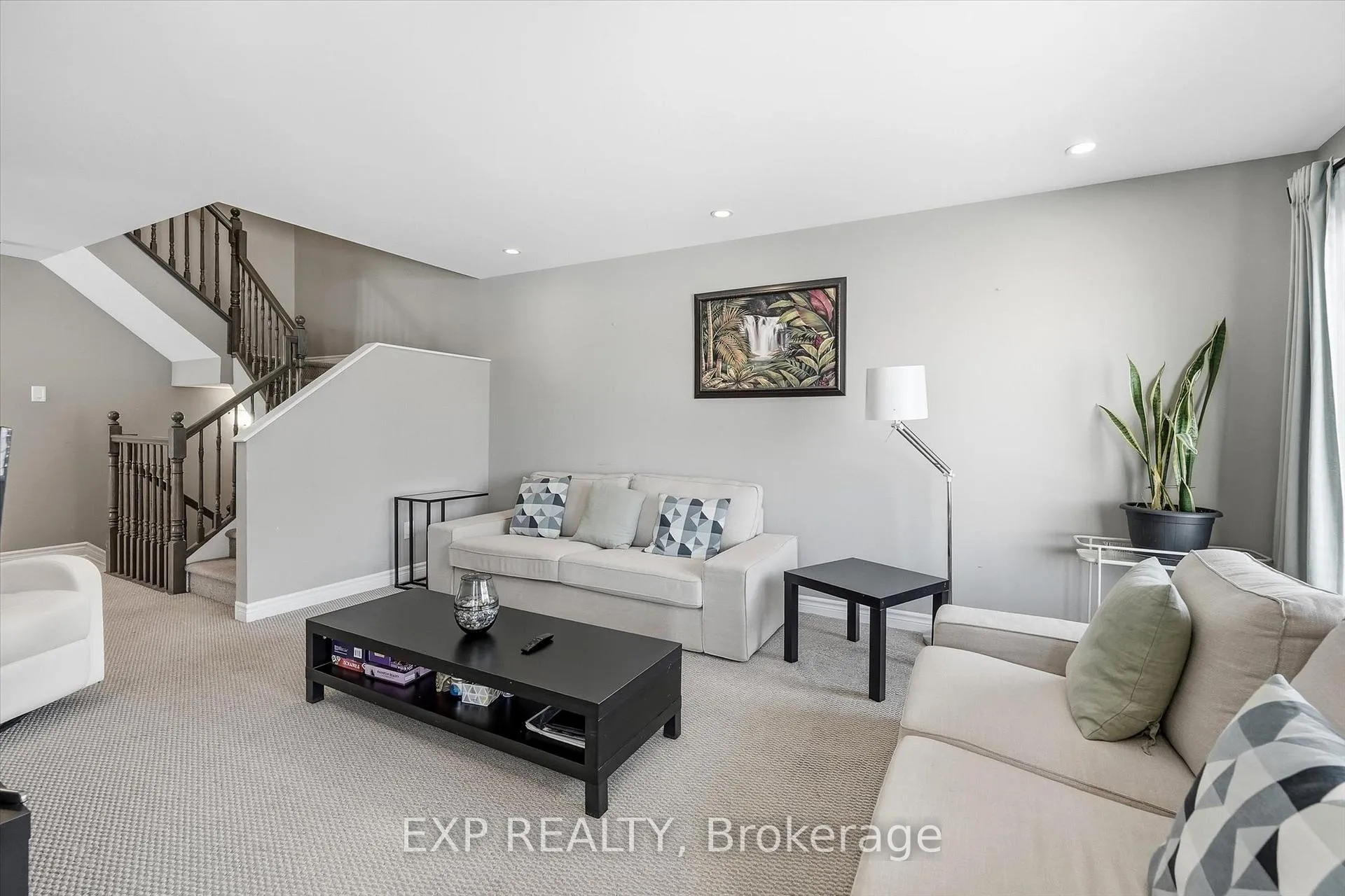 Photo 9 of 647 Petrichor Crescent, Ottawa, Avalon West — HOMEH