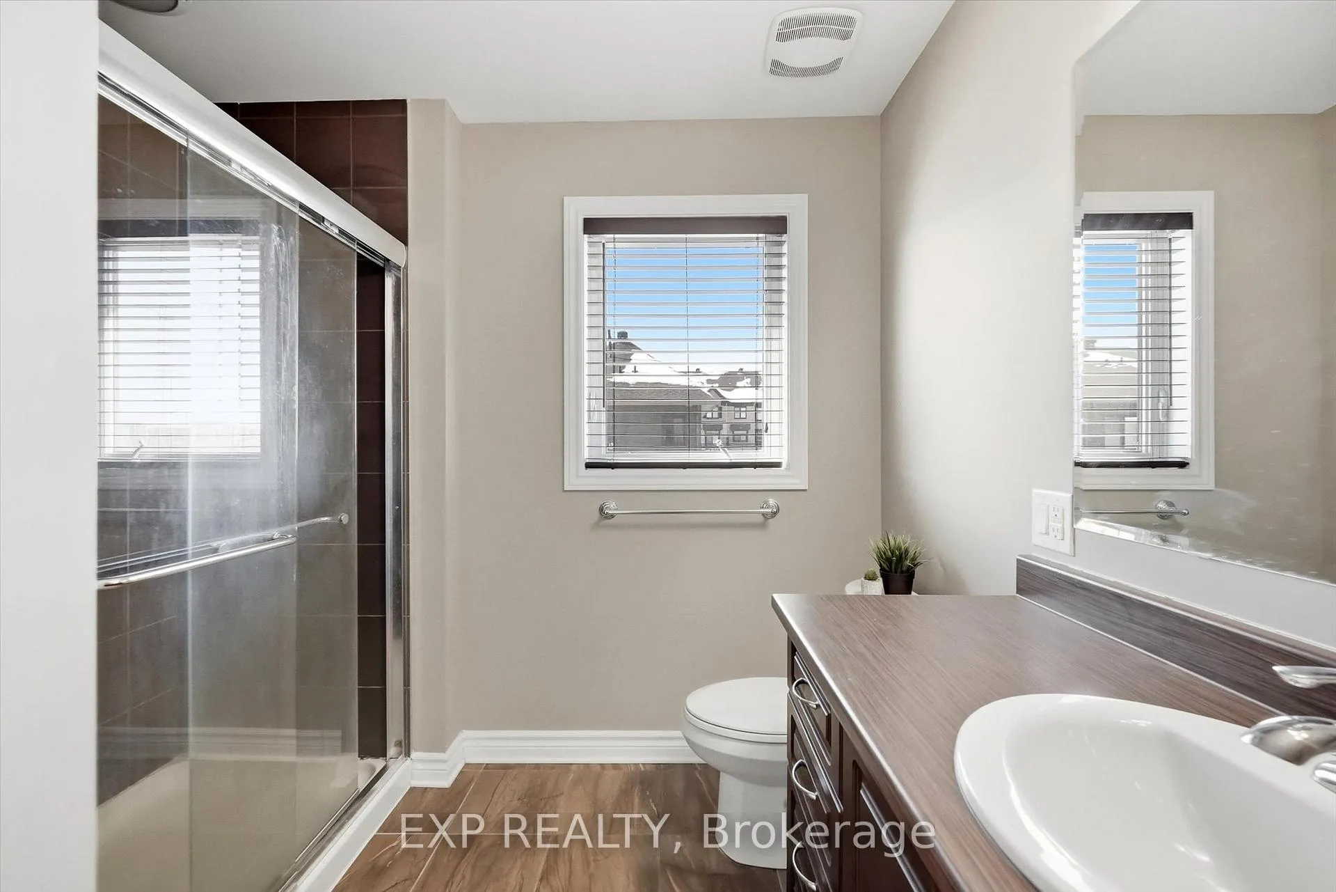 Photo 19 of 647 Petrichor Crescent, Ottawa, Avalon West — HOMEH