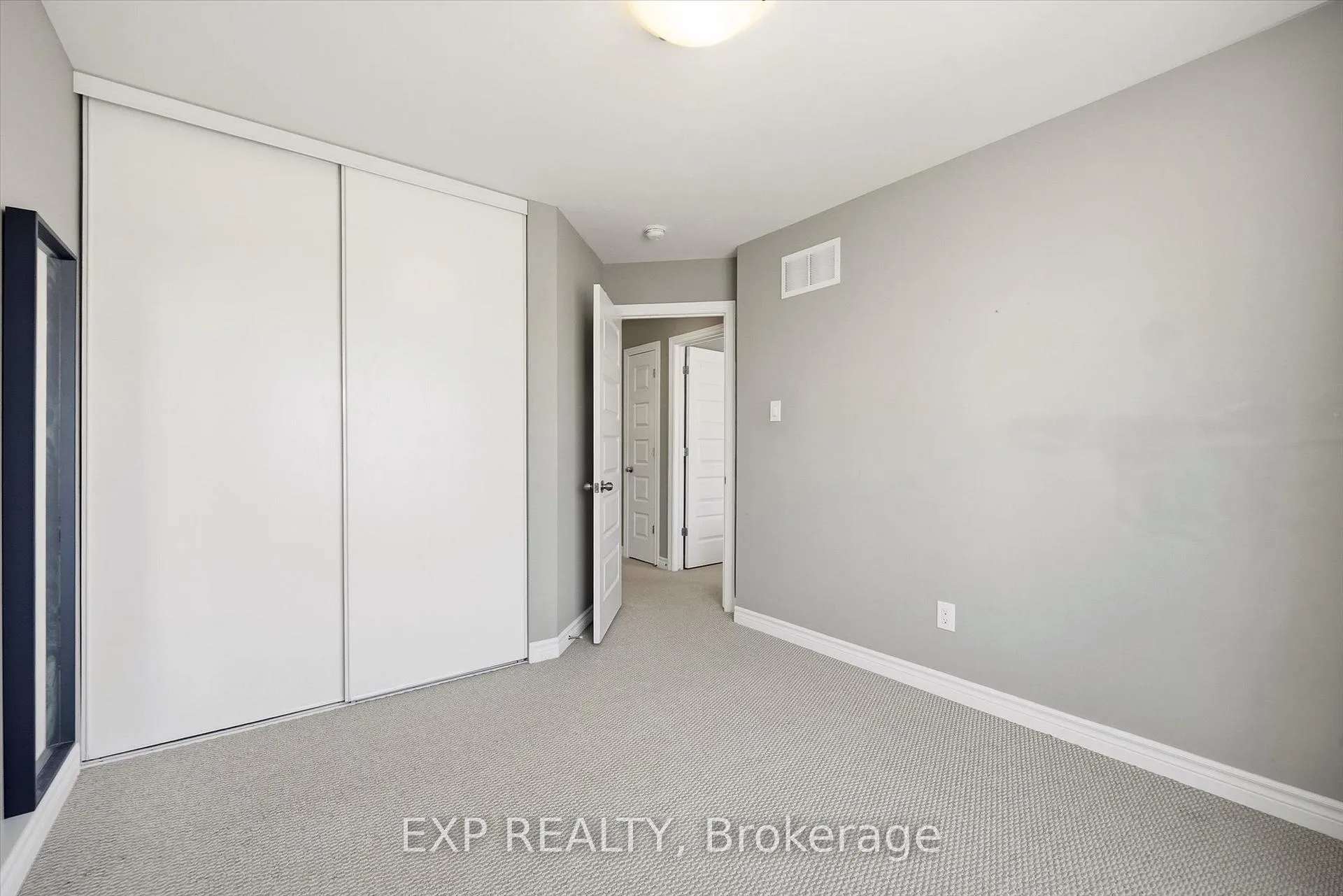 Photo 25 of 647 Petrichor Crescent, Ottawa, Avalon West — HOMEH