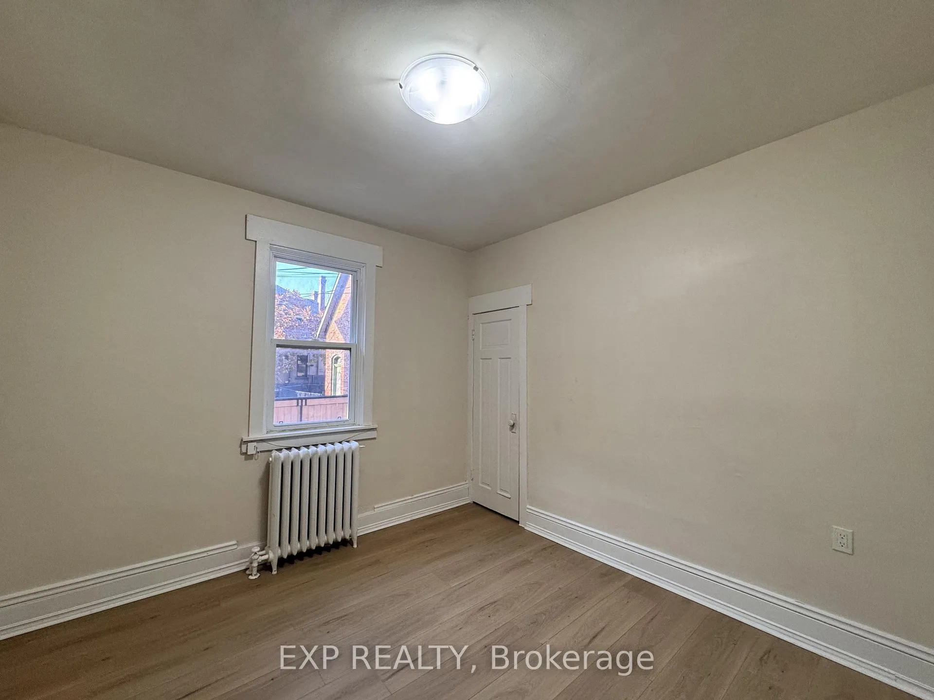 Photo 7 of Unit UNIT-1, 321 Hunter Street, Hamilton, Stinson — HOMEH