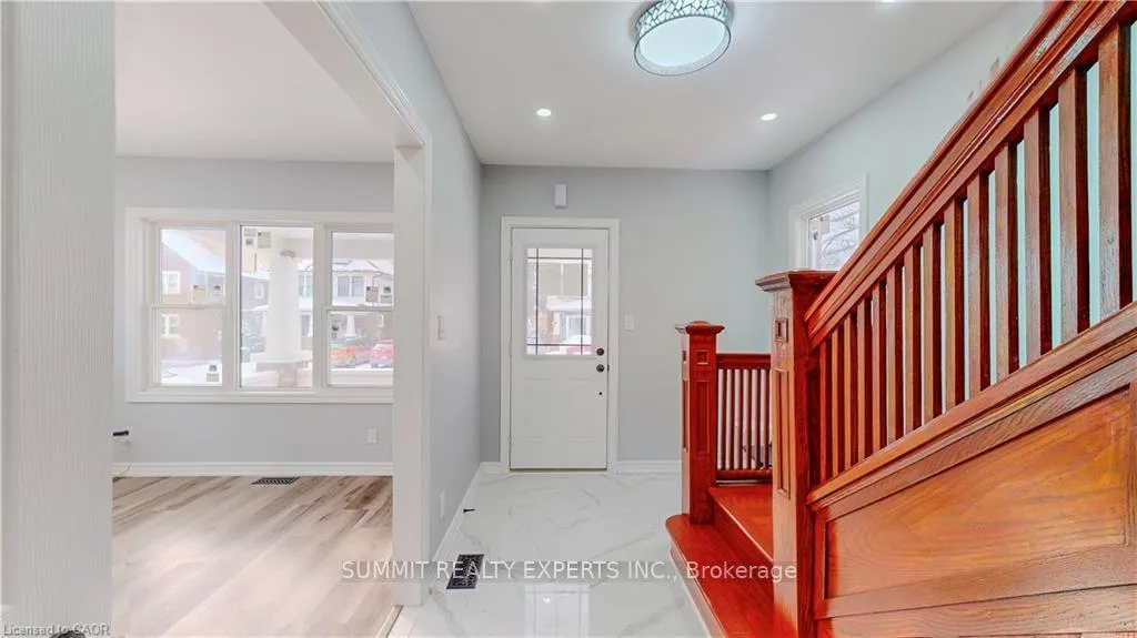 Photo 3 of 4357 Seneca Street, Niagara Falls, Downtown — HOMEH