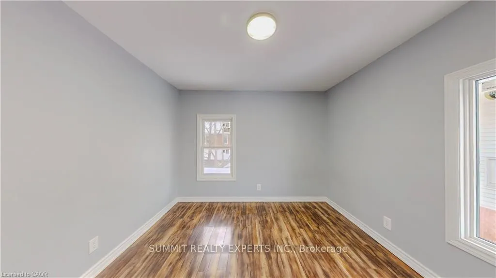 Photo 18 of 4357 Seneca Street, Niagara Falls, Downtown — HOMEH