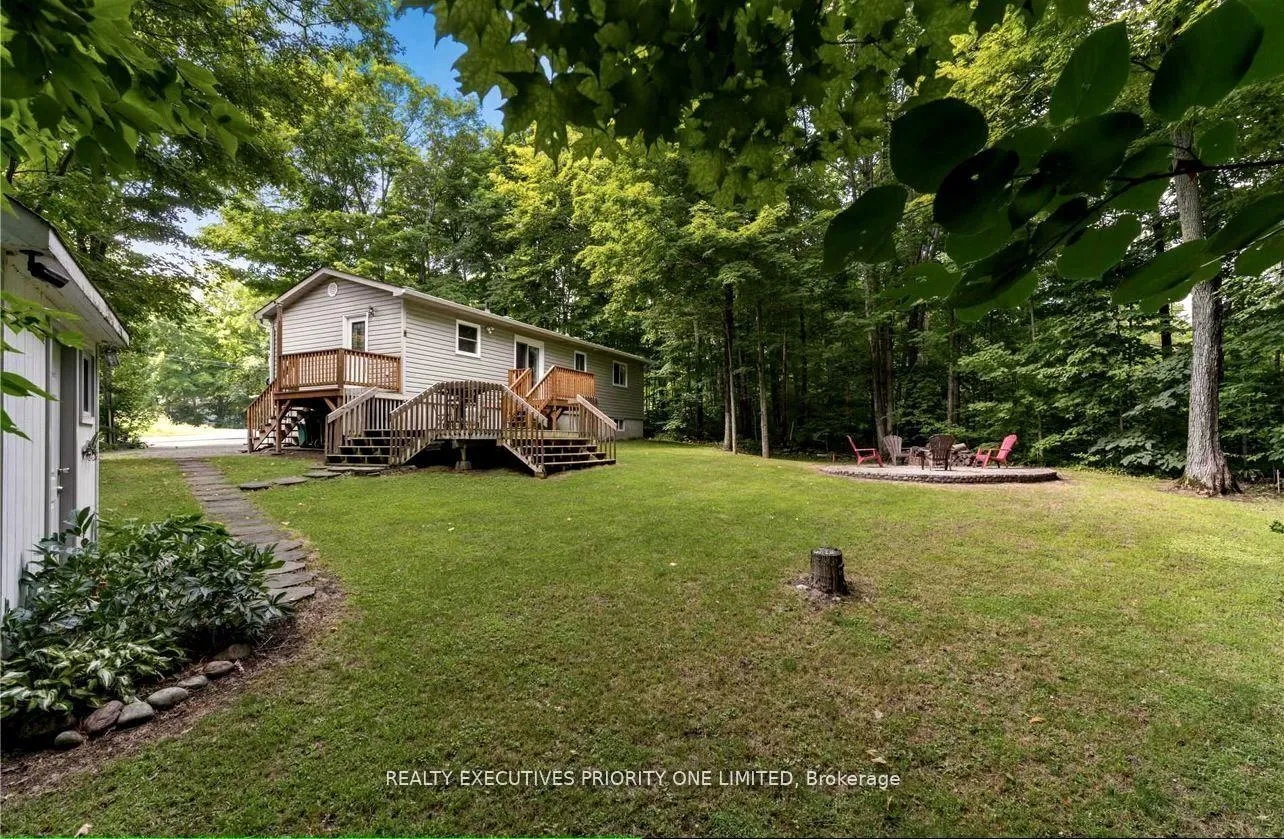 Photo 17 of 8 Musquake Court, Tiny, Rural Tiny — HOMEH