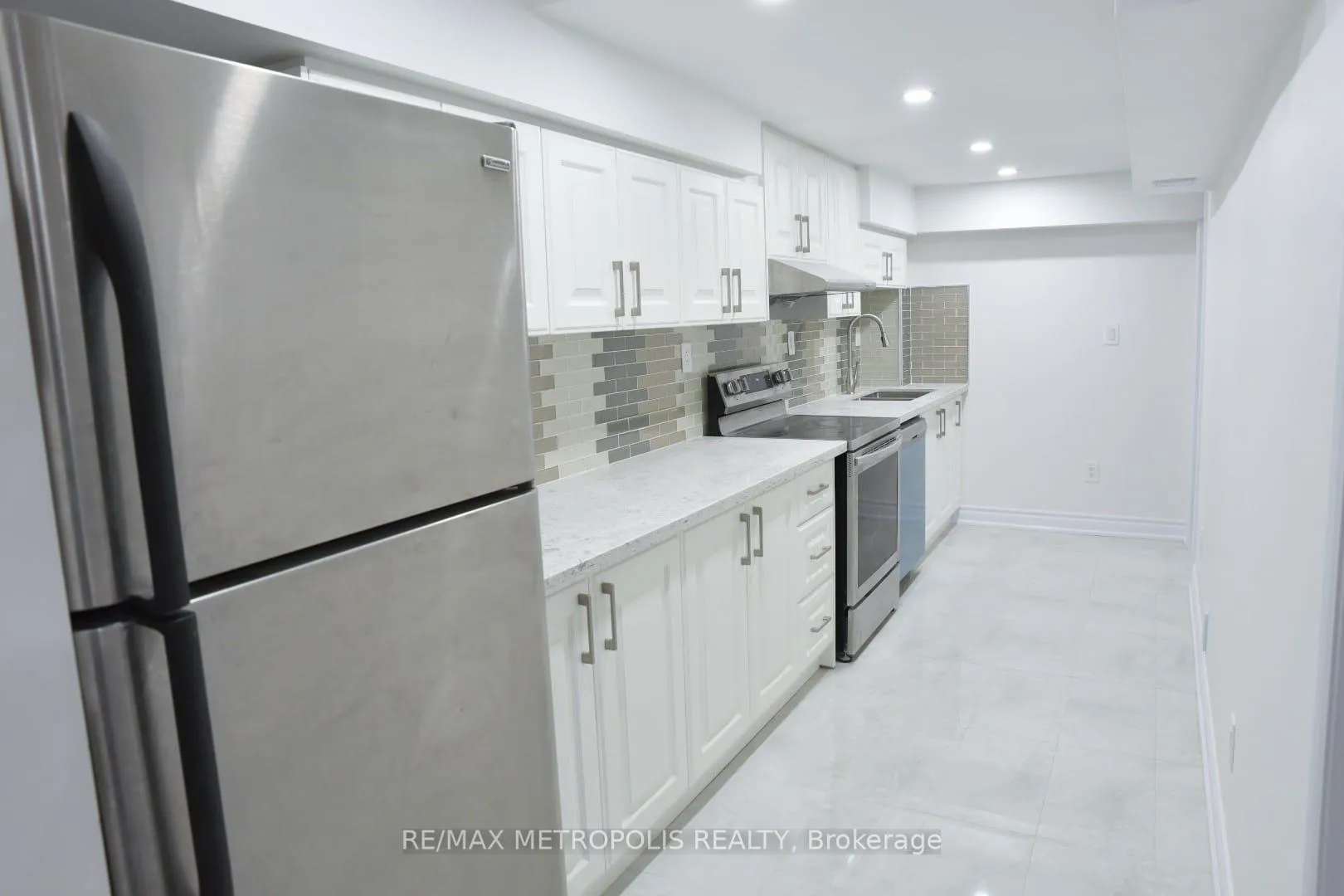 Photo 12 of Unit Bsmt, 3 Elston Avenue, Ajax, Northeast Ajax — HOMEH