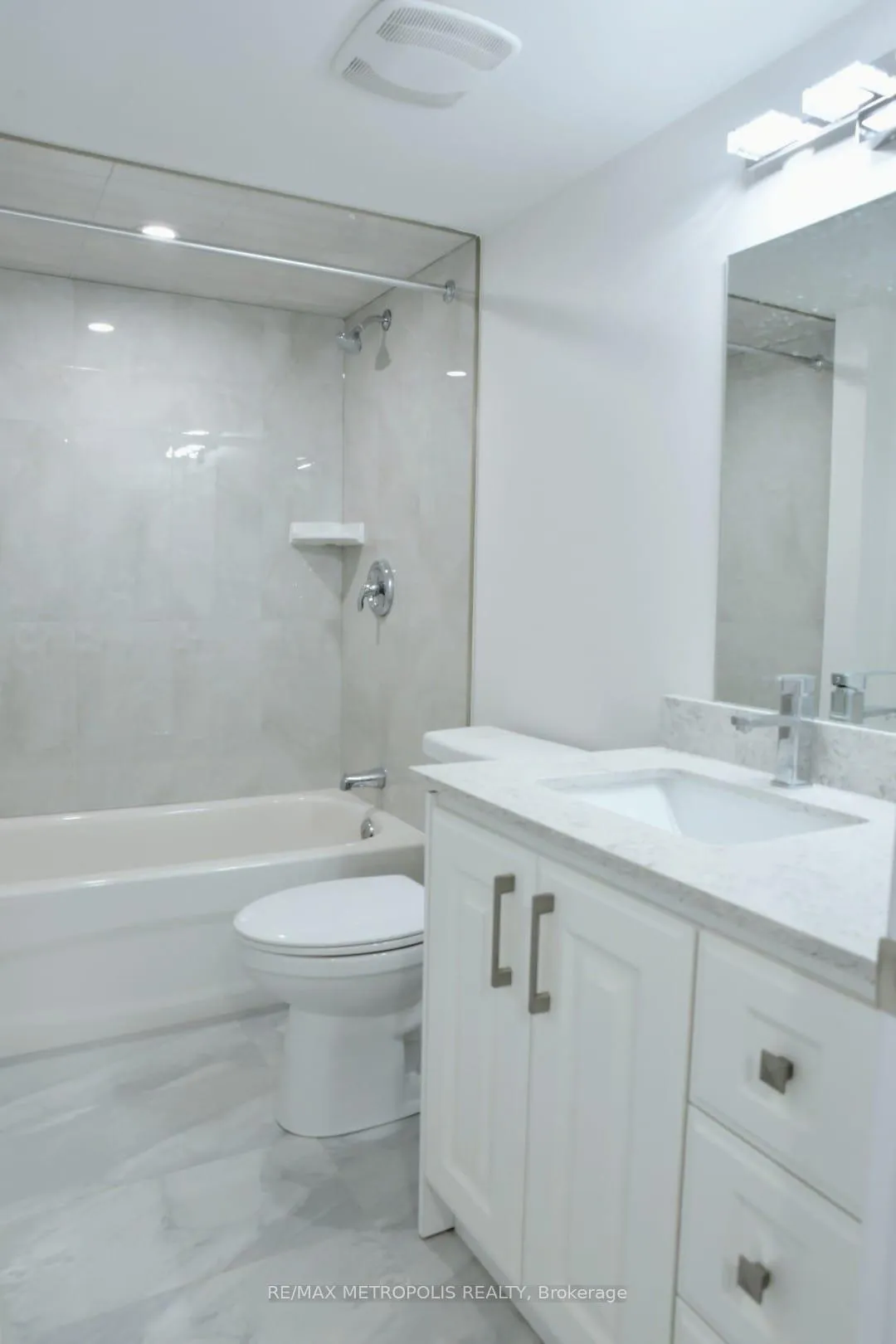 Photo 13 of Unit Bsmt, 3 Elston Avenue, Ajax, Northeast Ajax — HOMEH