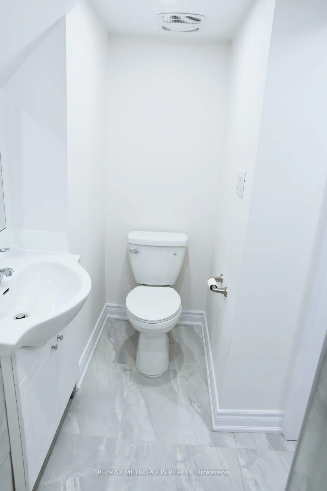 Photo 25 of Unit Bsmt, 3 Elston Avenue, Ajax, Northeast Ajax — HOMEH