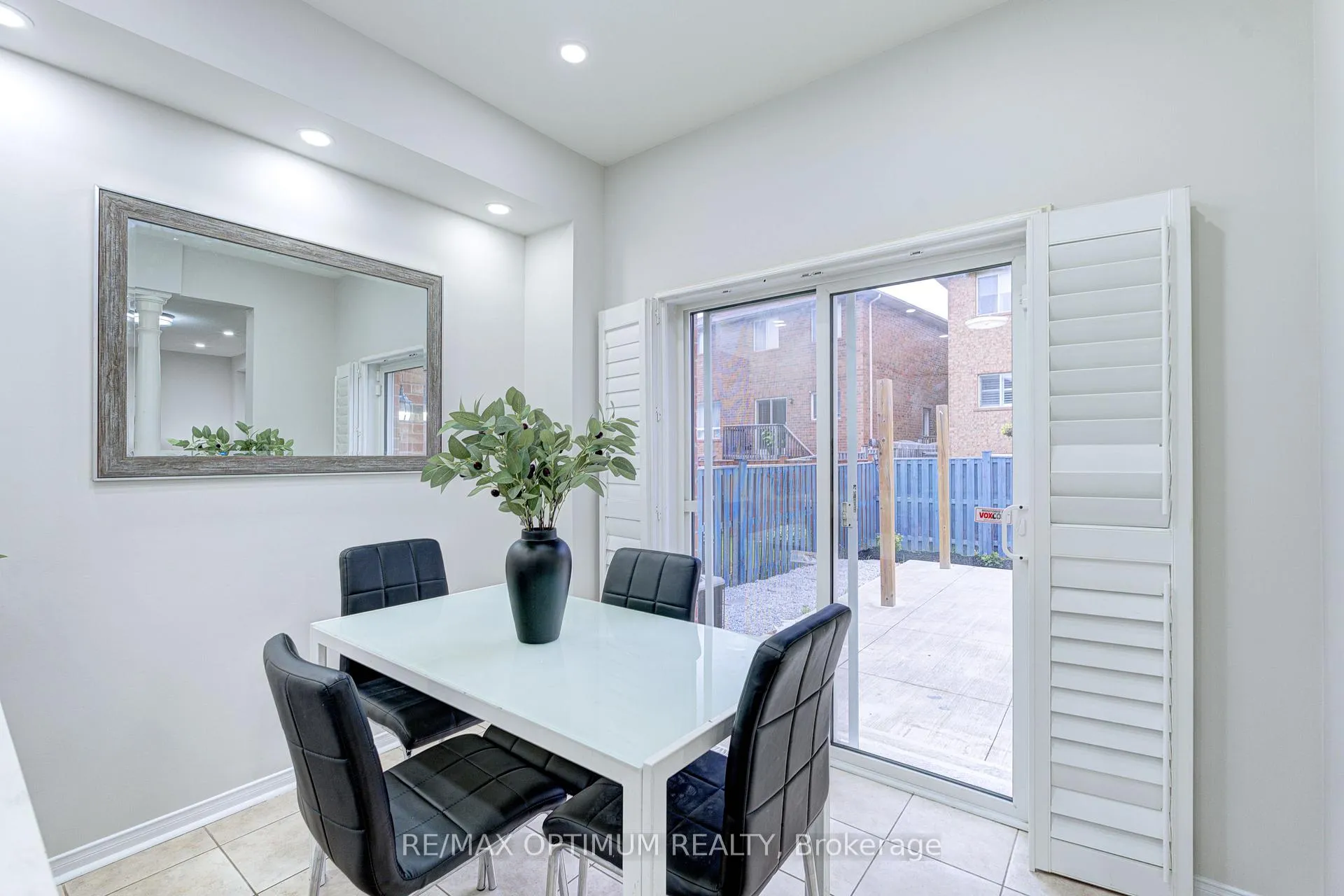 Photo 21 of Unit Main & 2nd, 234 Valleyway Drive, Brampton, Credit Valley — HOMEH