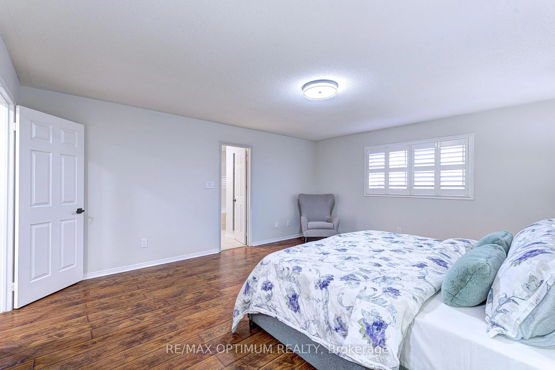 Photo 36 of Unit Main & 2nd, 234 Valleyway Drive, Brampton, Credit Valley — HOMEH