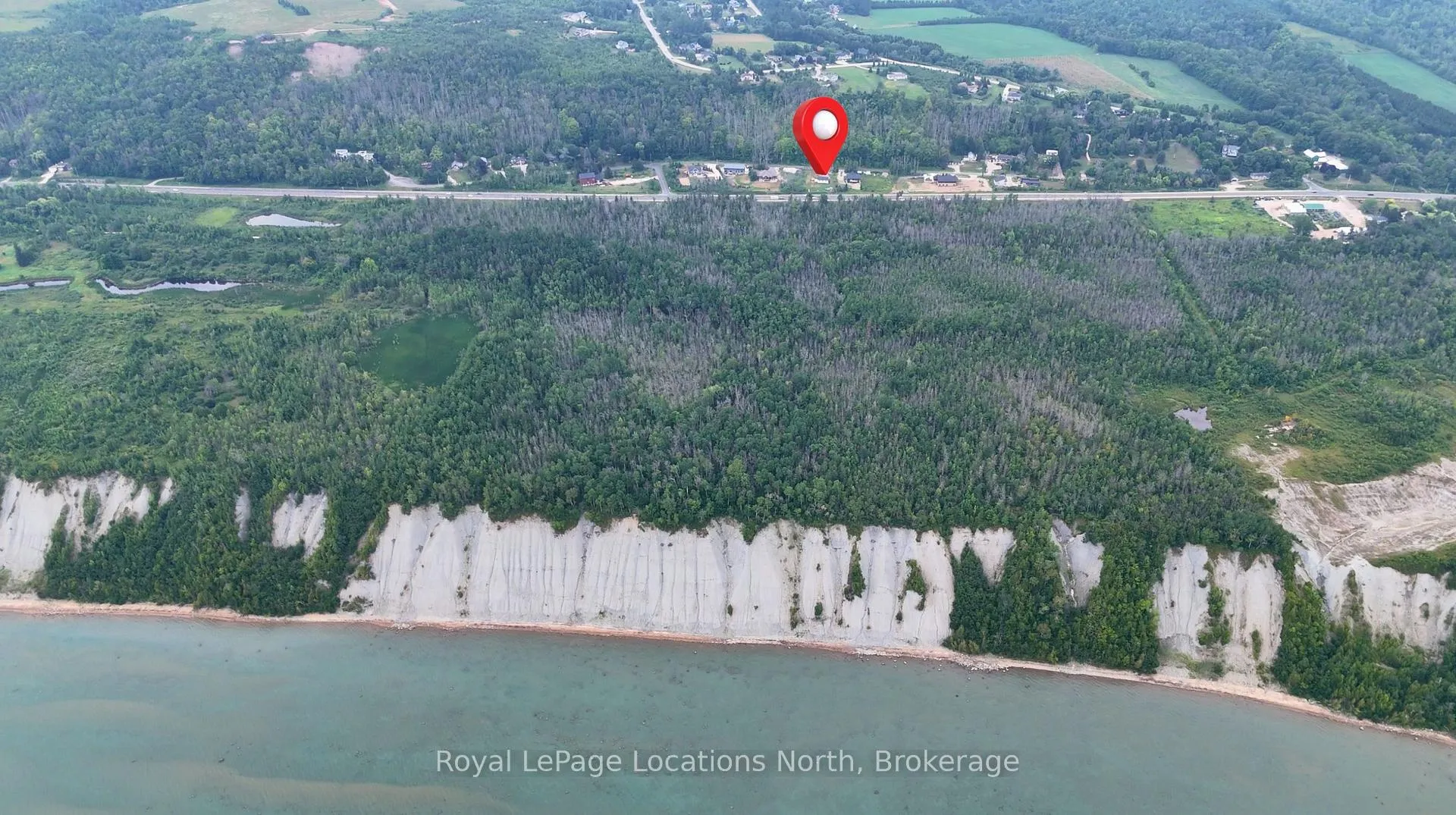 Photo 4 of 141 Old Highway 26, Meaford — HOMEH