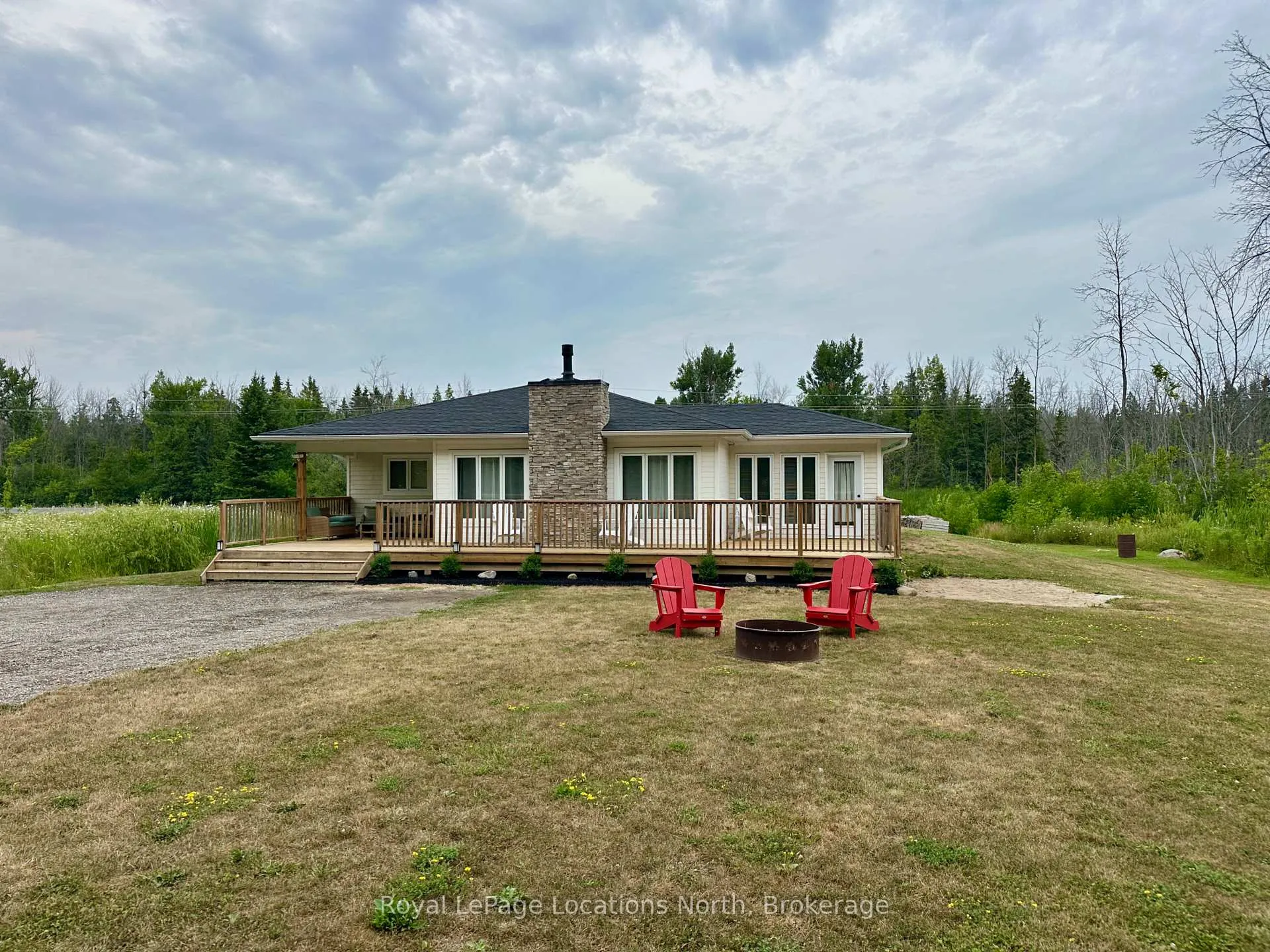 Photo 7 of 141 Old Highway 26, Meaford — HOMEH