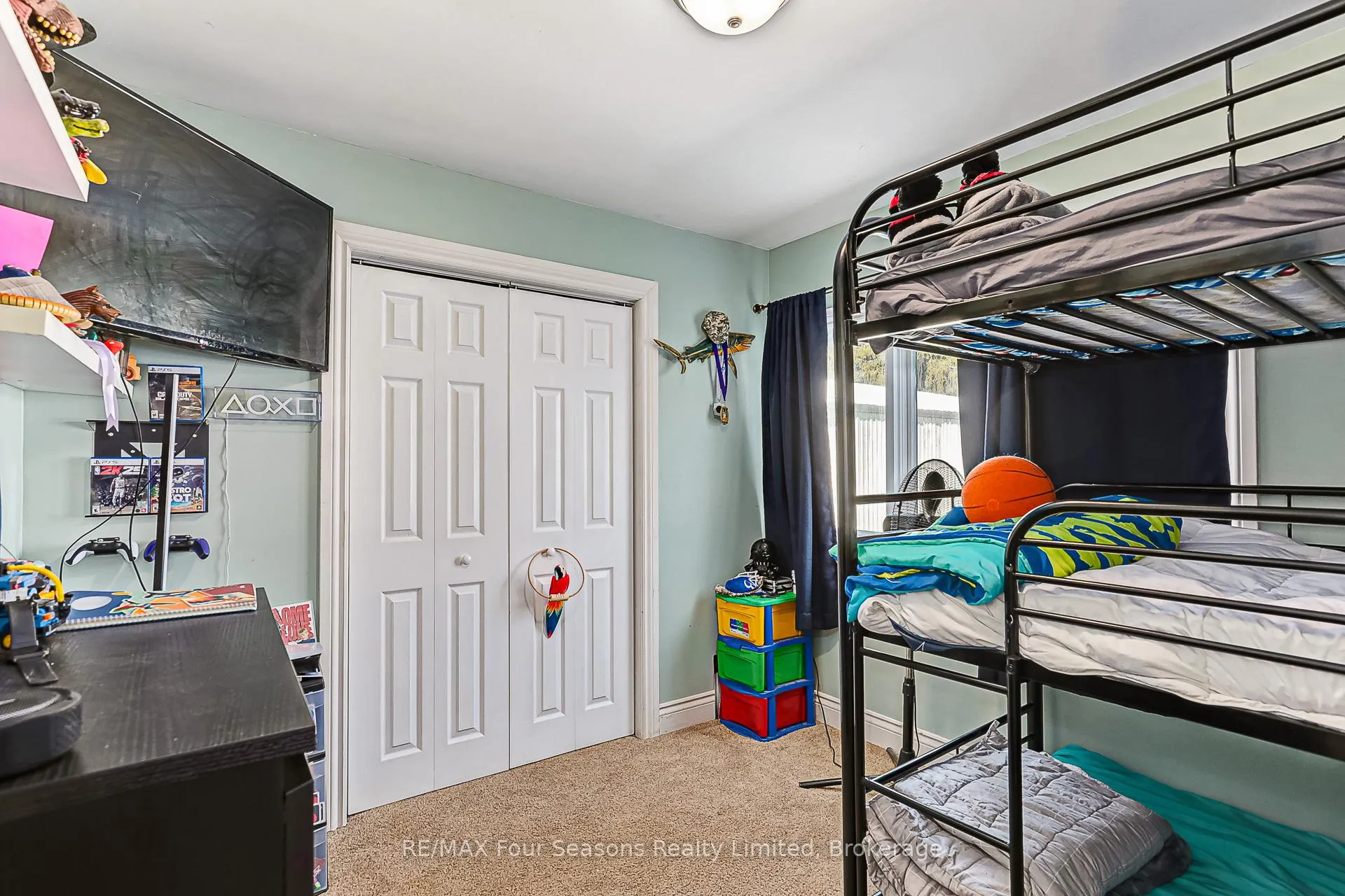 Photo 25 of 1046 County 124 Road N, Clearview, Singhampton — HOMEH
