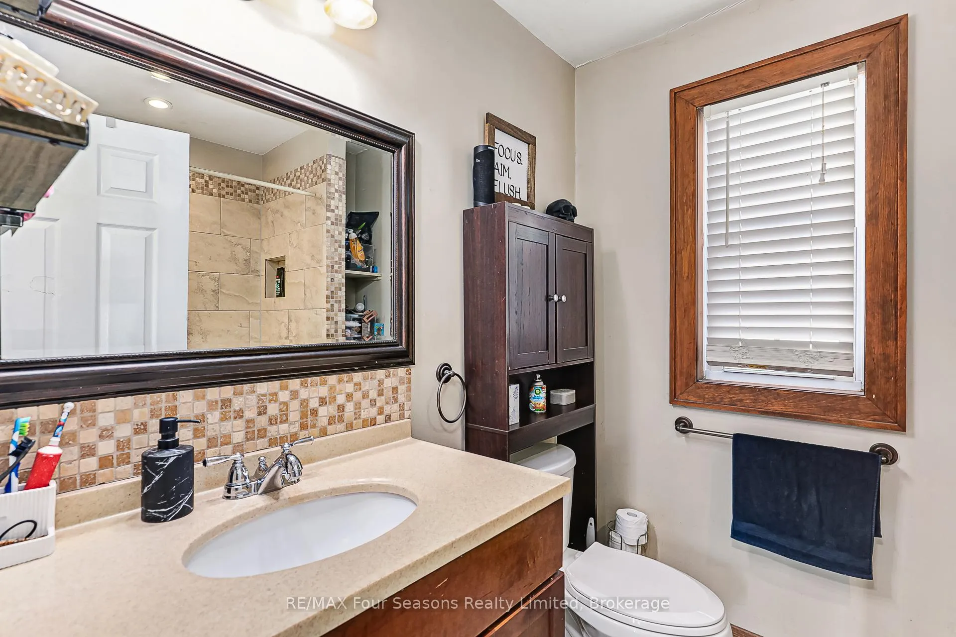 Photo 27 of 1046 County 124 Road N, Clearview, Singhampton — HOMEH