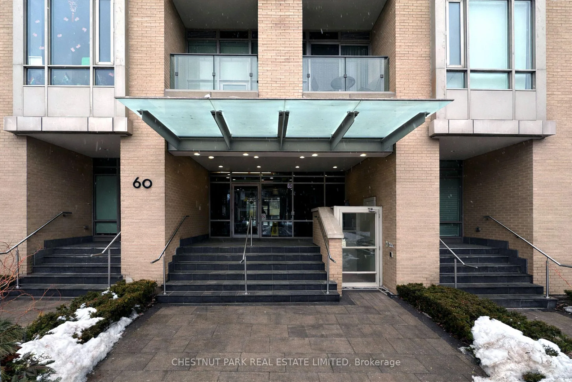 Photo 3 of Unit 1402, 60 Berwick Avenue, Toronto, Yonge-Eglinton — HOMEH