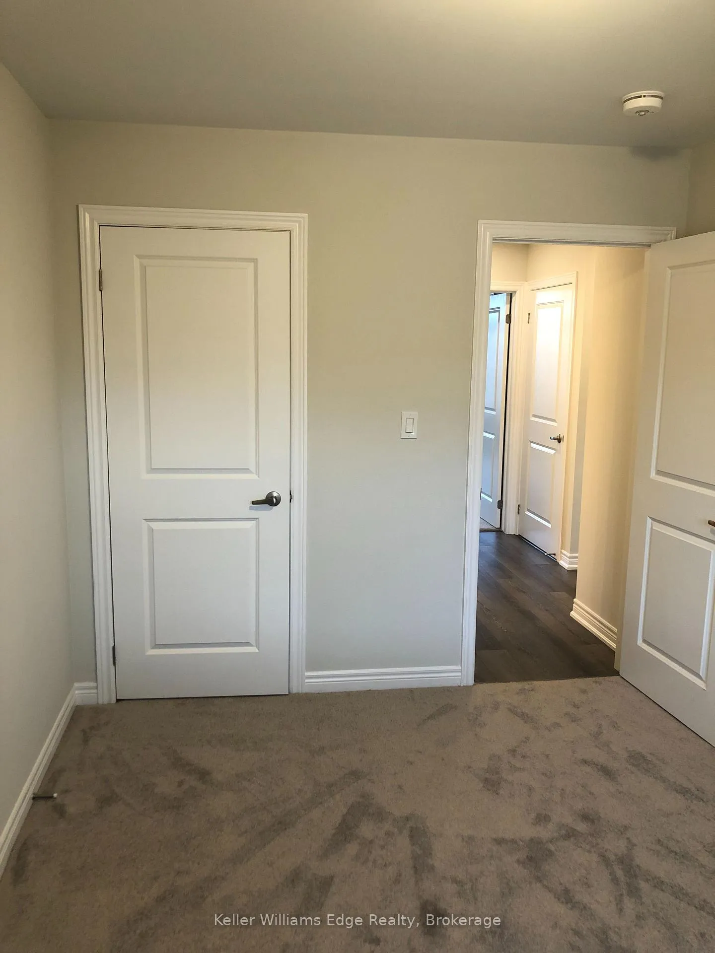 Photo 13 of 21 Genoa Drive, Hamilton, Ryckmans — HOMEH
