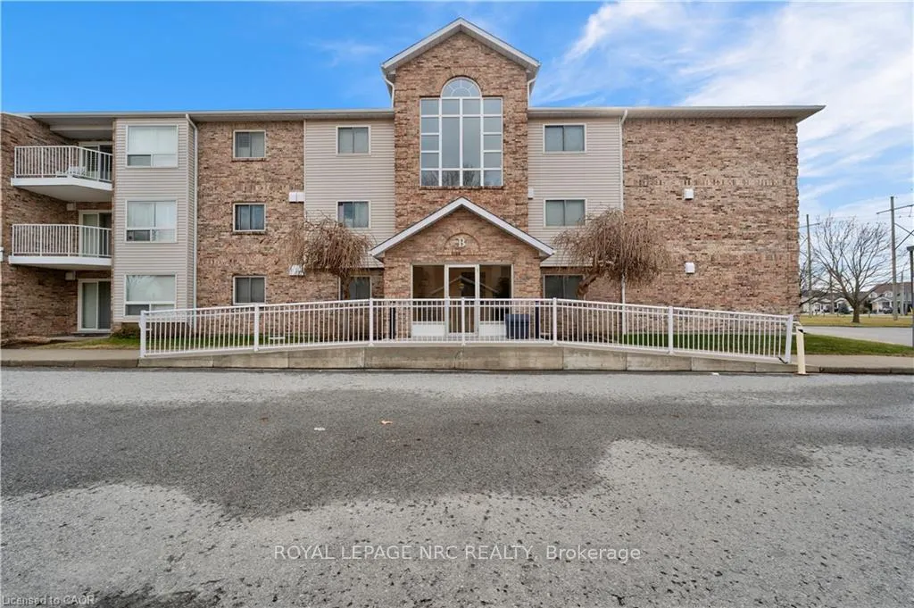 Front of Unit 303B, 1061 Vansickle Road