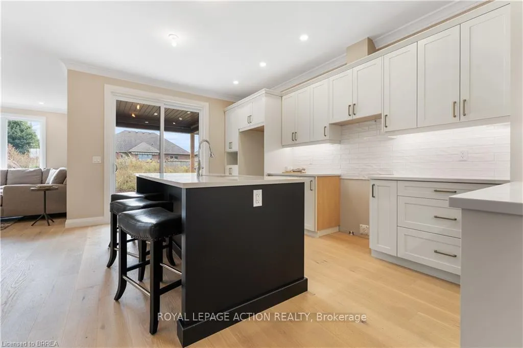 Photo 13 of 111 Judd Drive, Norfolk, Simcoe — HOMEH