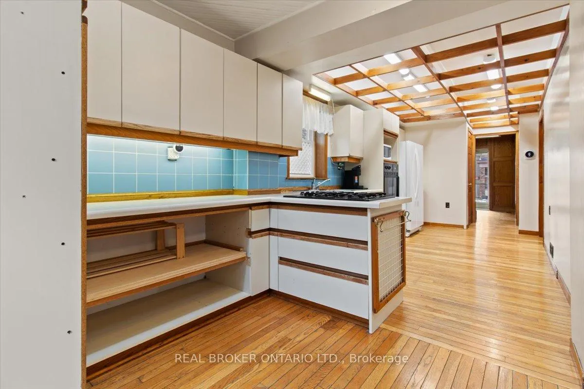 Photo 15 of 28 Glendale Avenue S, Hamilton, Gibson — HOMEH